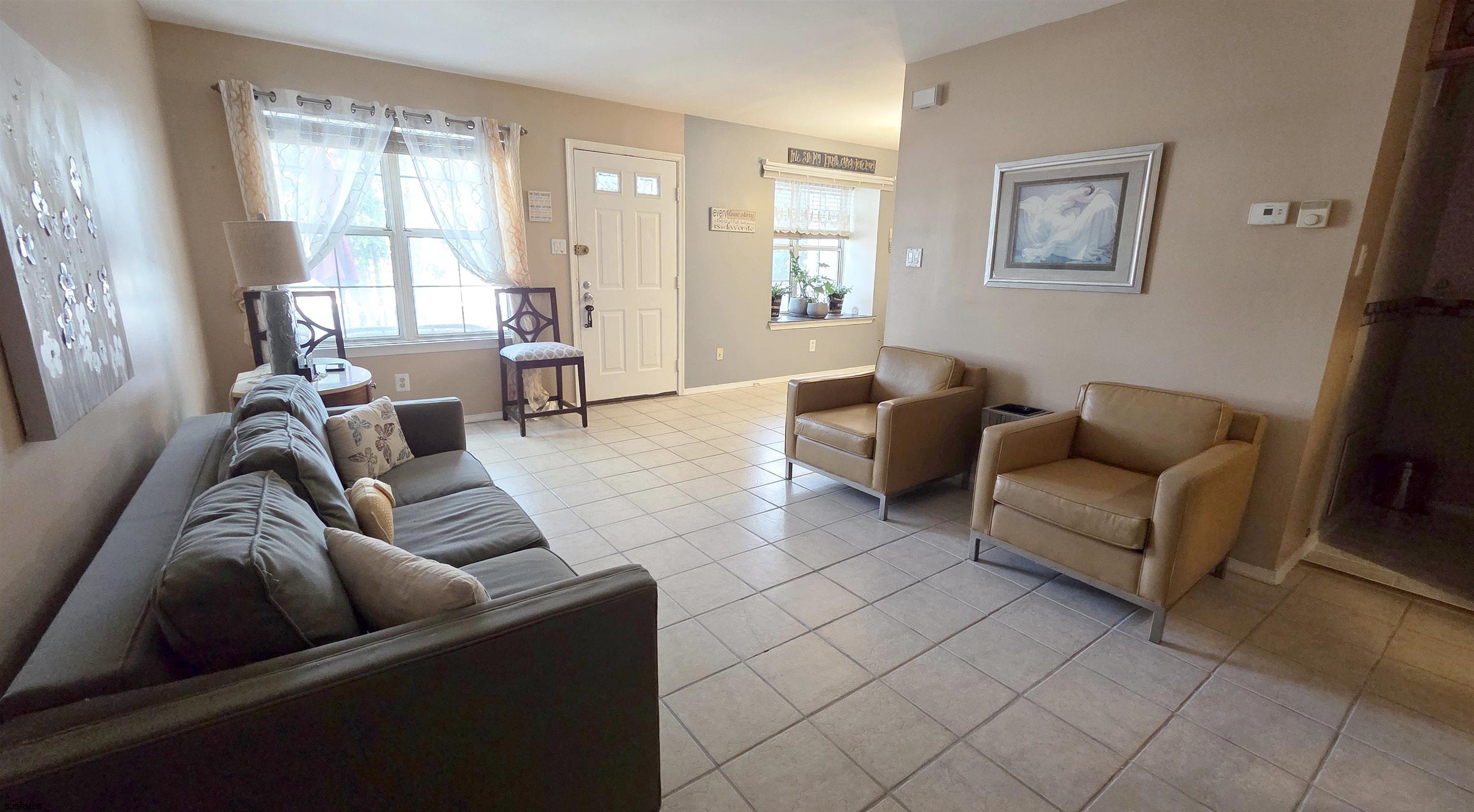 4952 Deer Run Hamilton Township NJ 08330