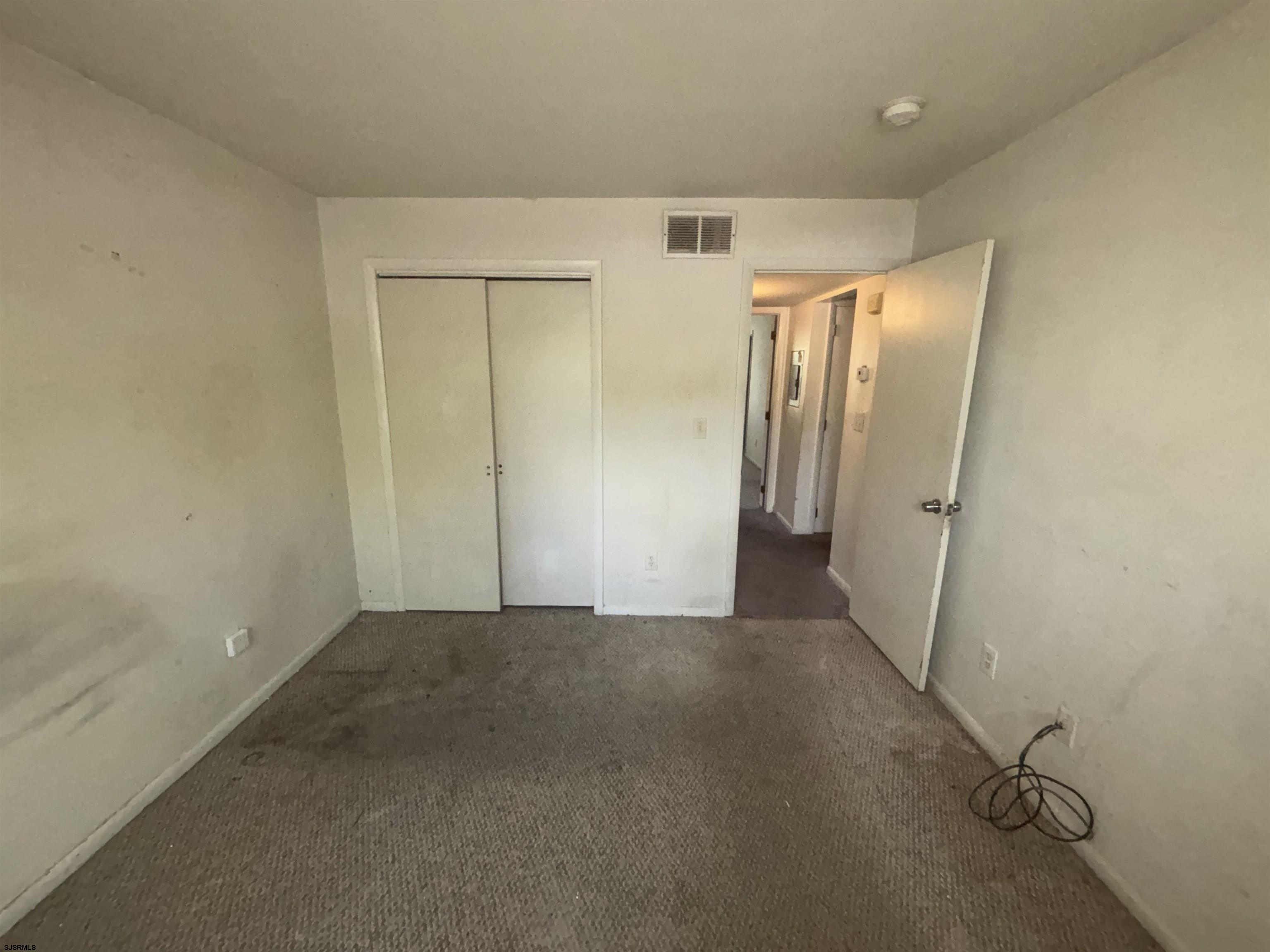 21G Oyster Bay Road Absecon NJ 08401-0000