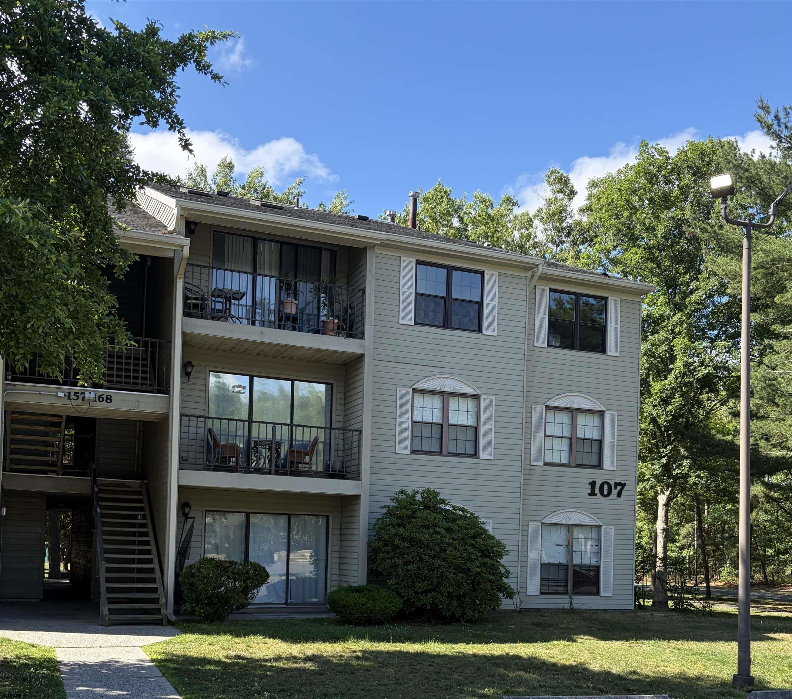 163 Colonial Court Galloway Township NJ 08205-3753