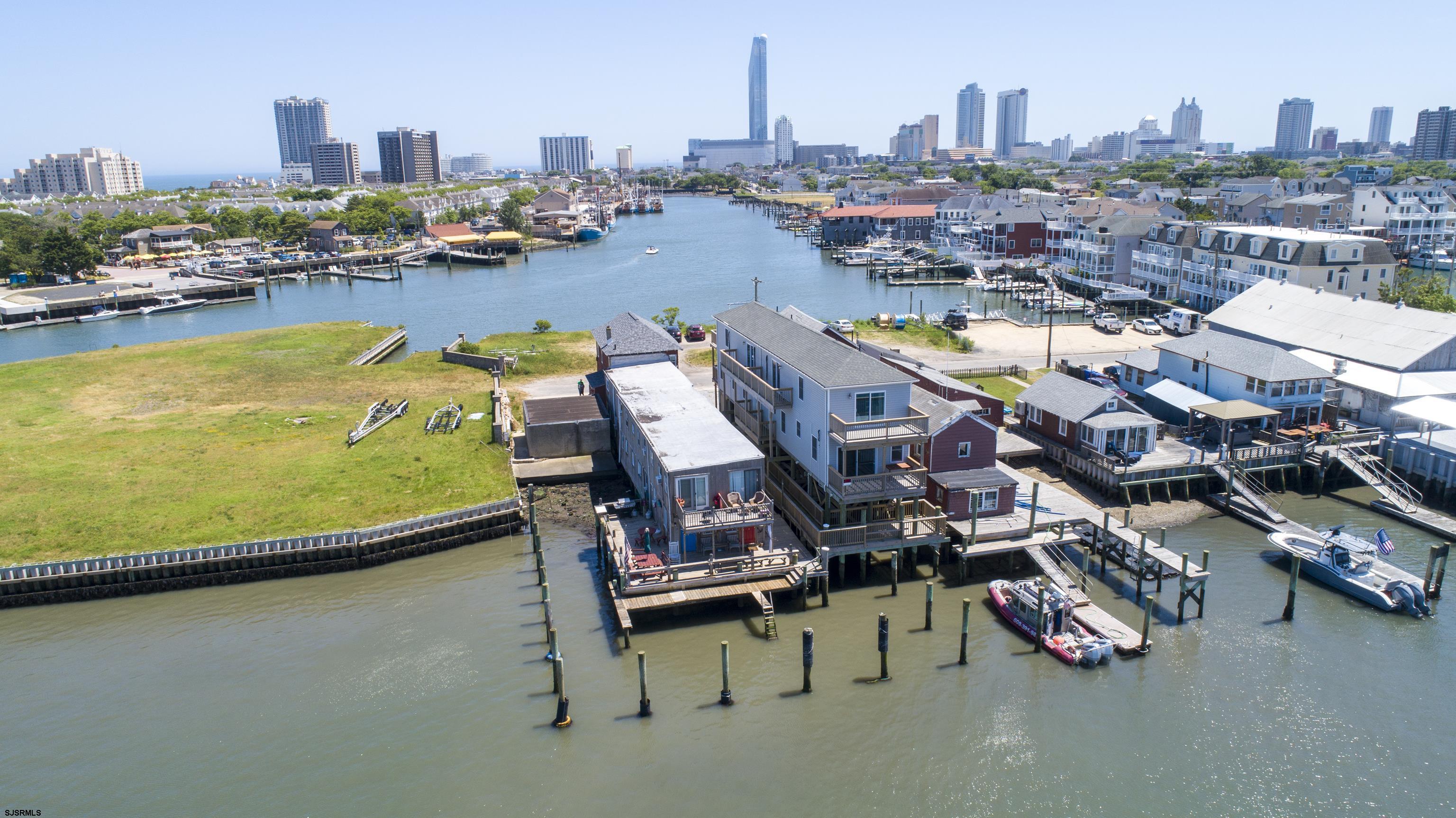 421 Carson Avenue Atlantic City NJ 08401