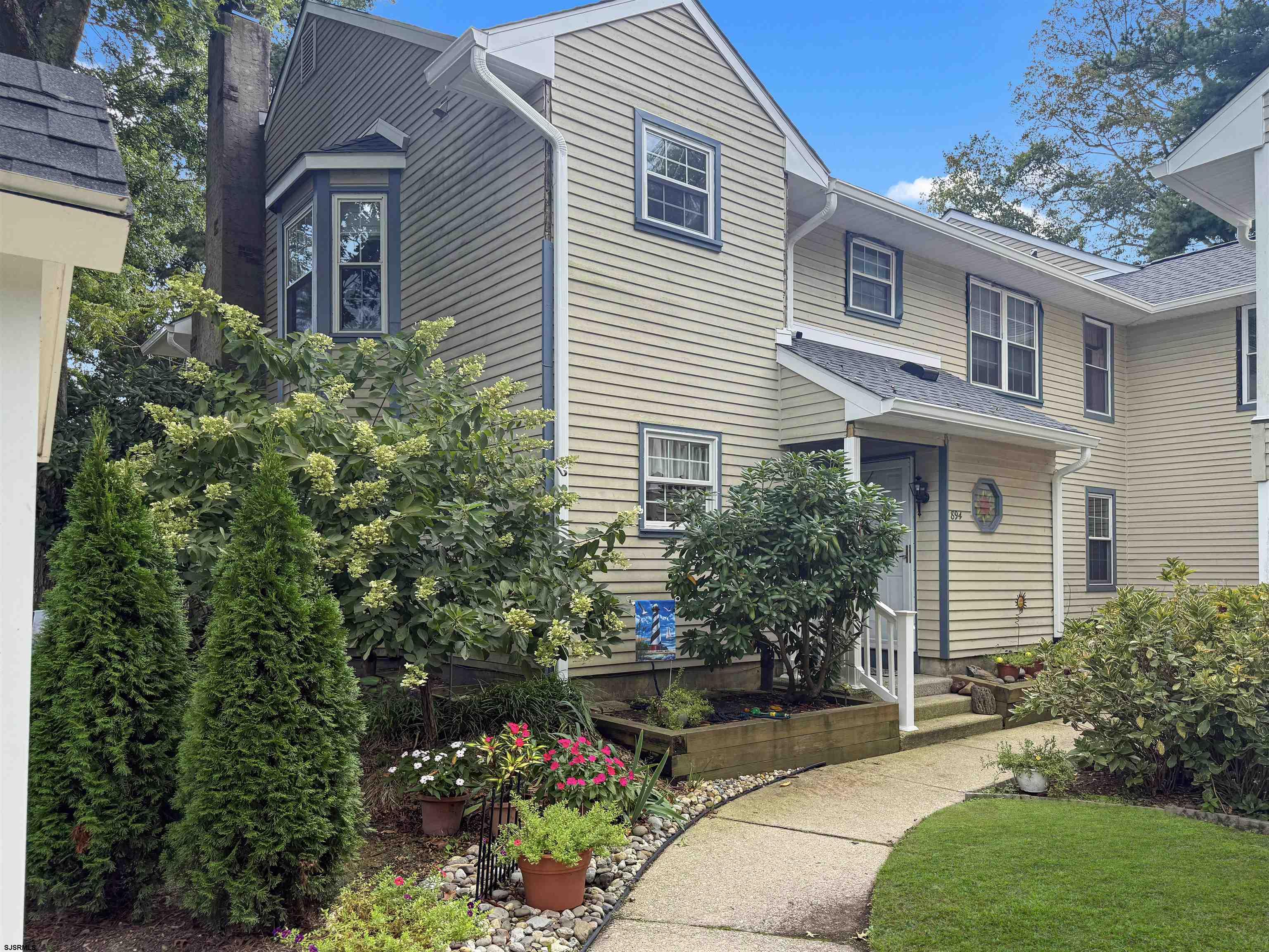 894 E Fishers Creek Road Smithville NJ 08205