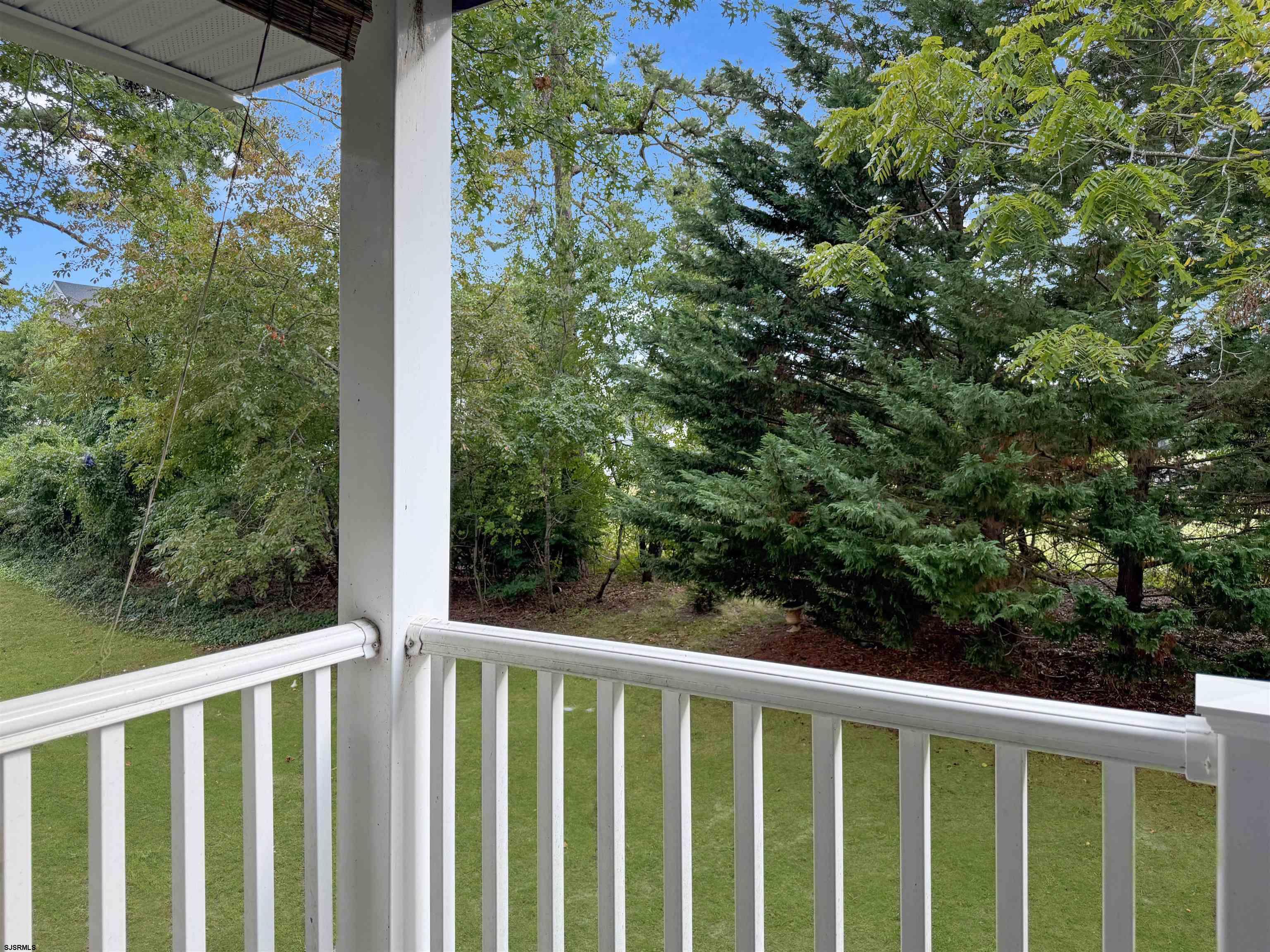 894 E Fishers Creek Road Smithville NJ 08205