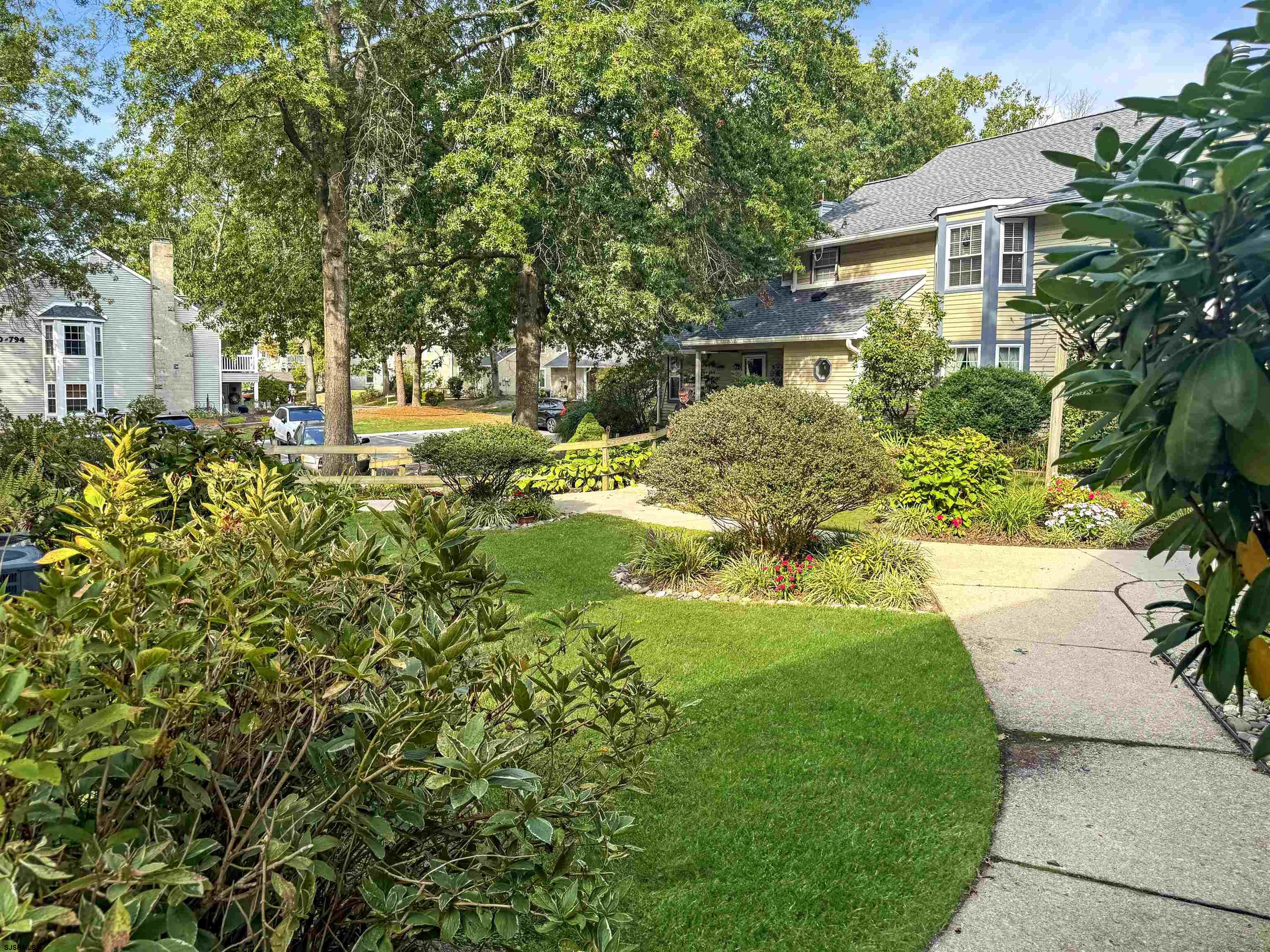 894 E Fishers Creek Road Smithville NJ 08205