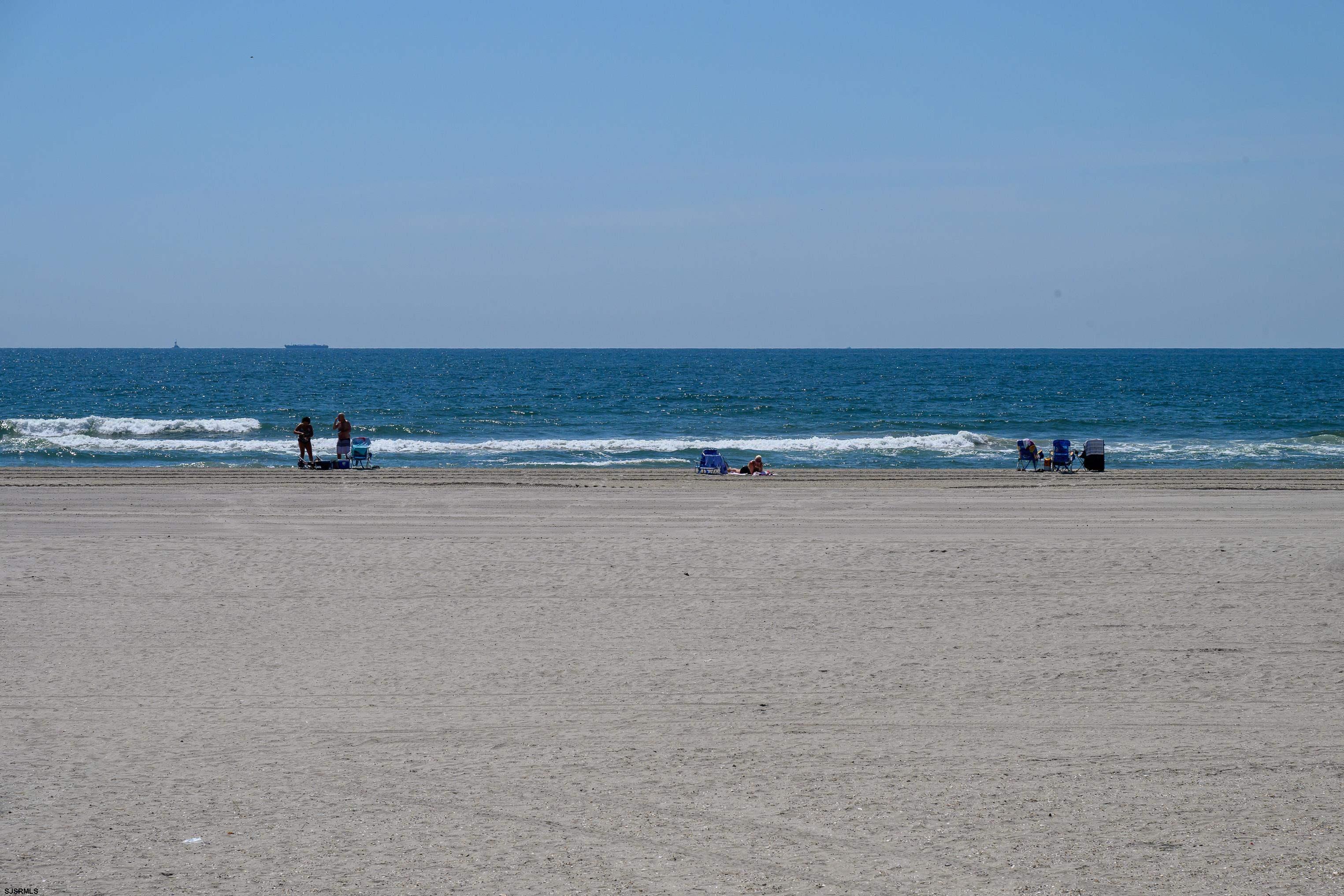 3851 Boardwalk Atlantic City NJ 08401-6025