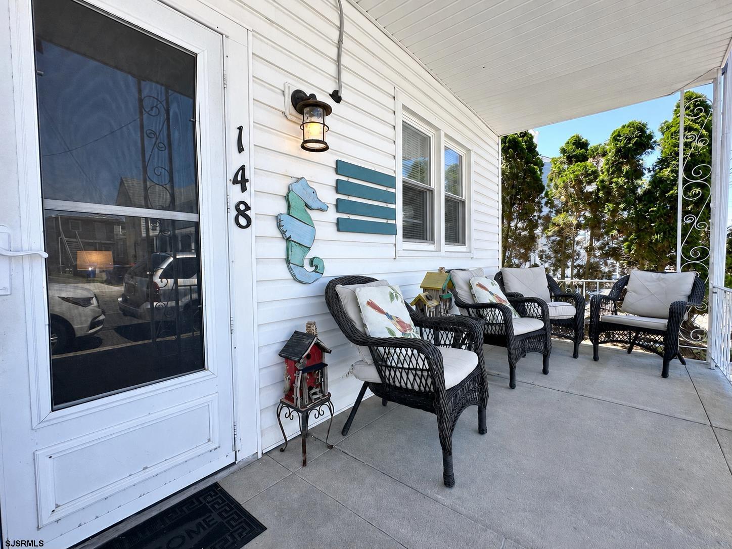 148 E Burk Avenue Wildwood NJ 08260-1647