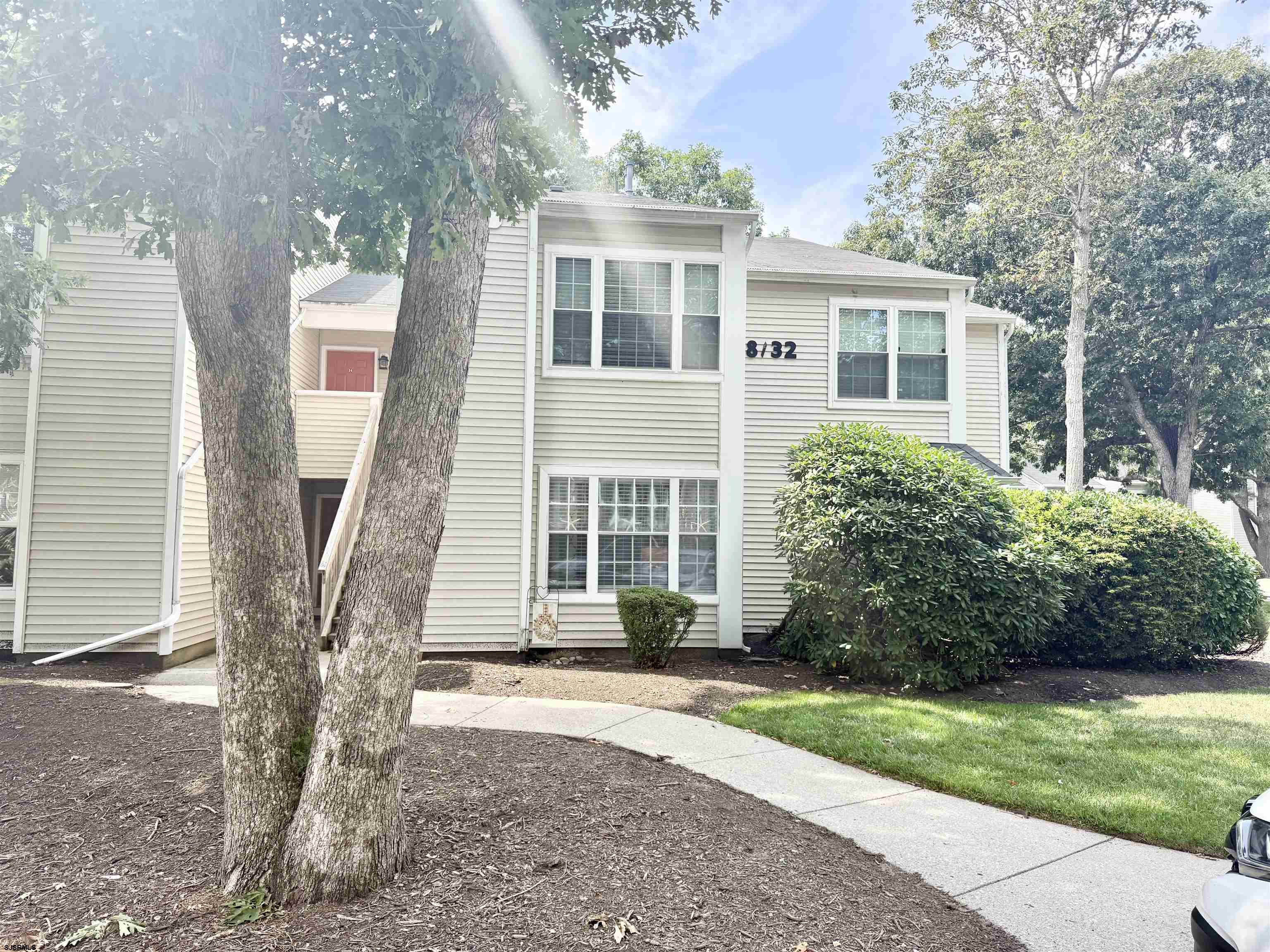 18 Pheasant Meadow Drive Smithville NJ 08205