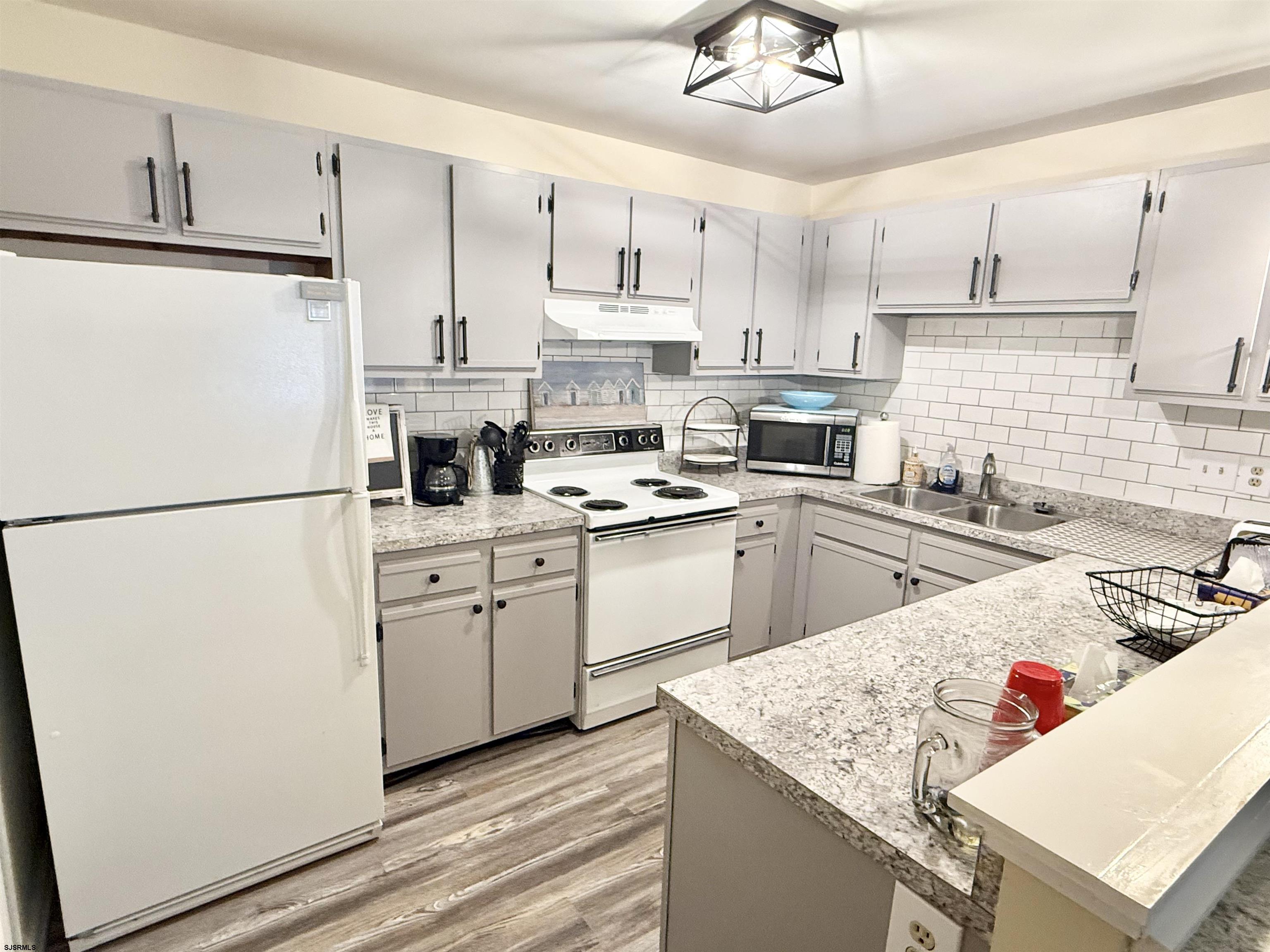 18 Pheasant Meadow Drive Smithville NJ 08205