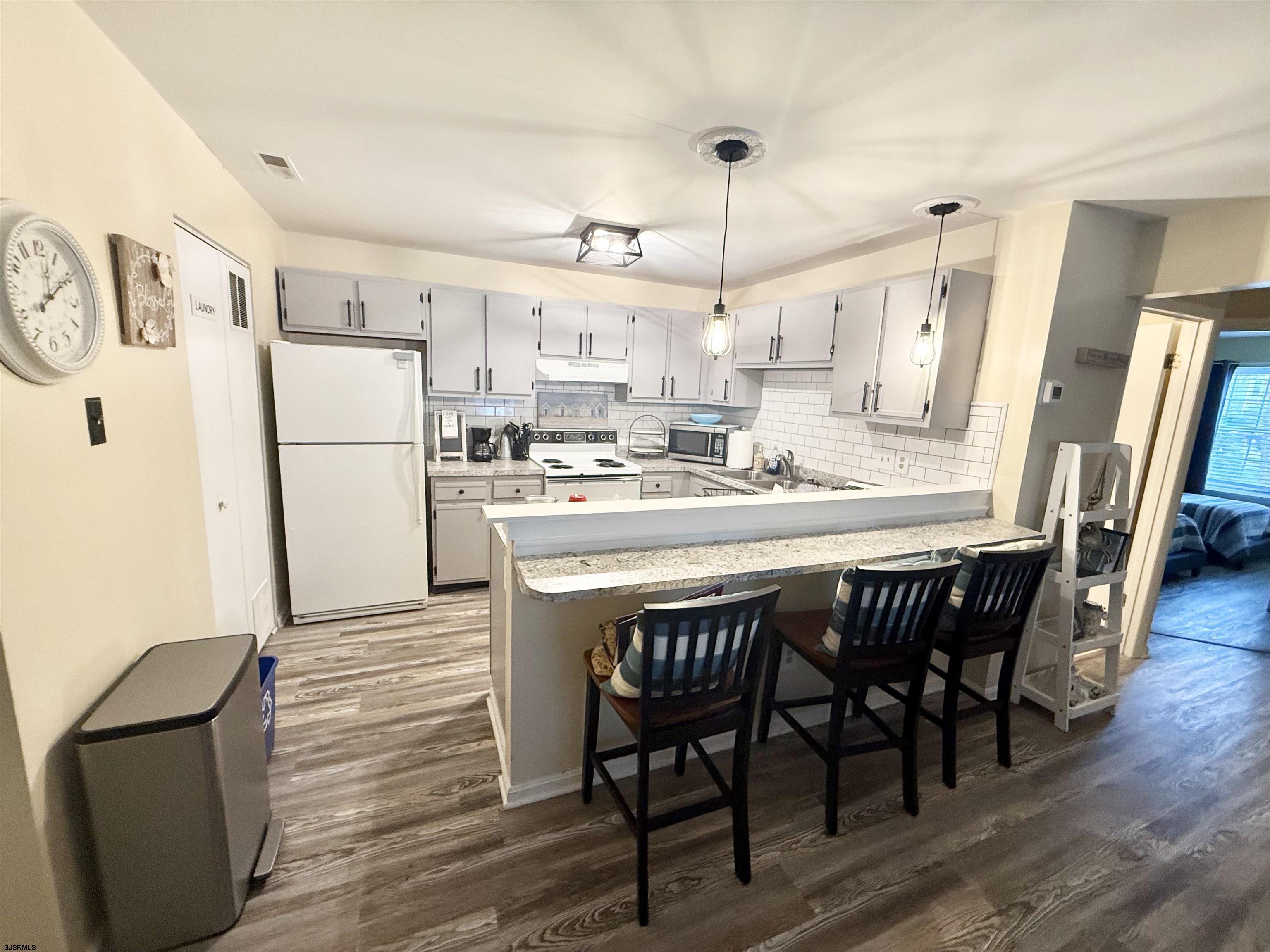 18 Pheasant Meadow Drive Smithville NJ 08205