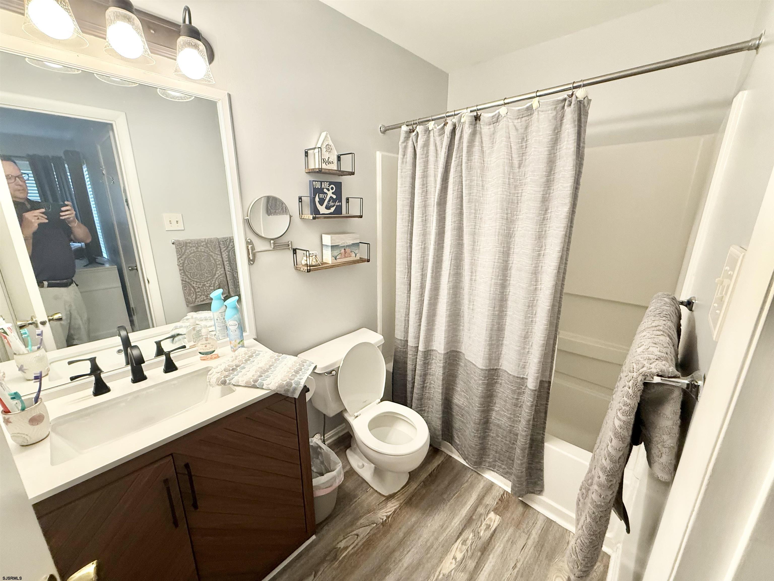 18 Pheasant Meadow Drive Smithville NJ 08205