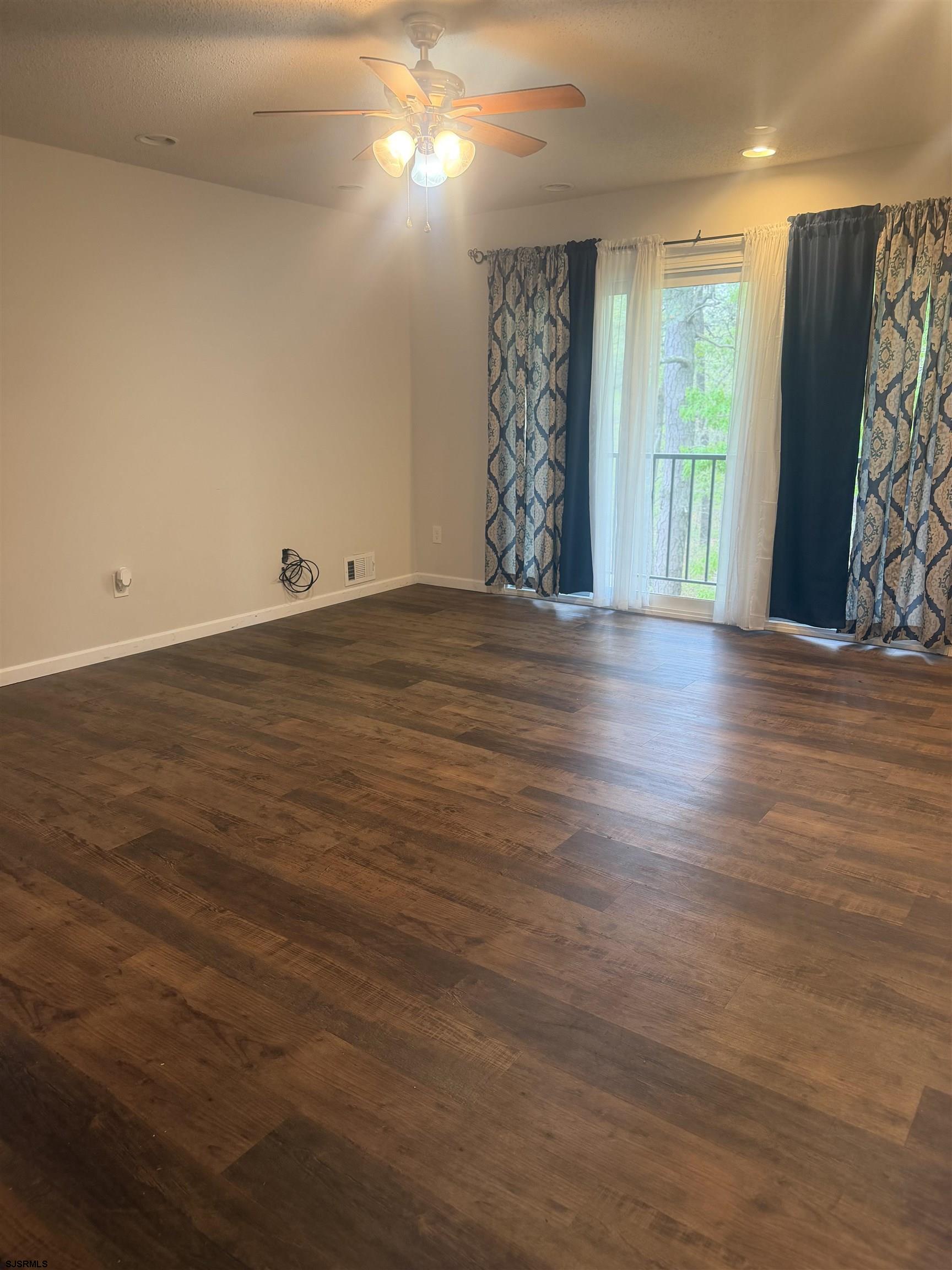 217 Colonial Court Galloway Township NJ 08205