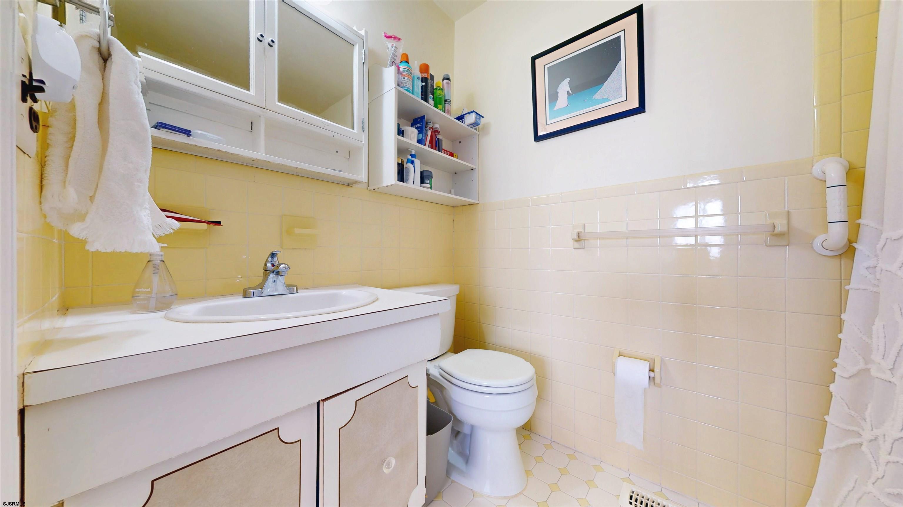 23 Greate Bay Drive Somers Point NJ 08244