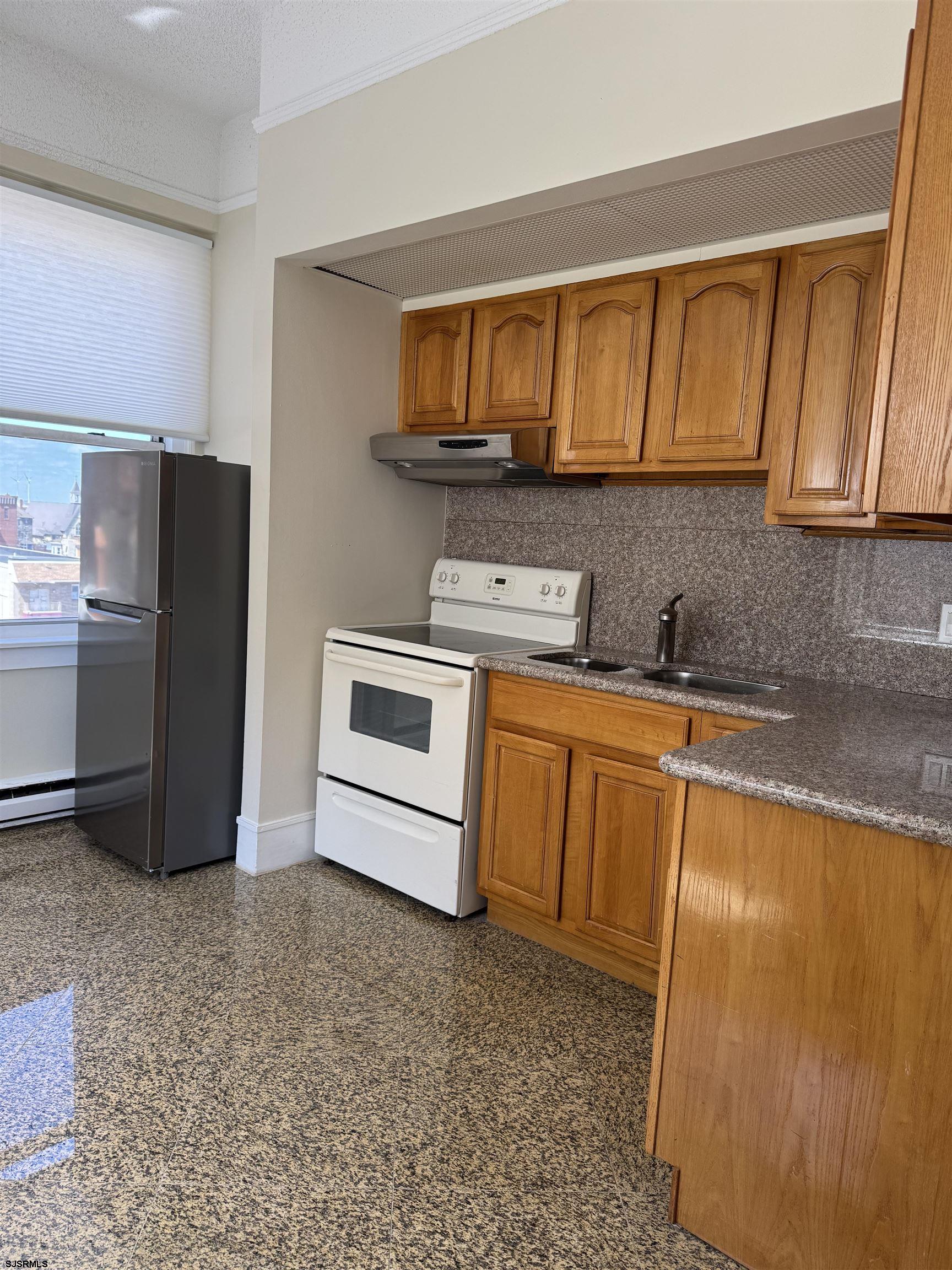 2715 Boardwalk Unit 402 Atlantic City NJ 08401