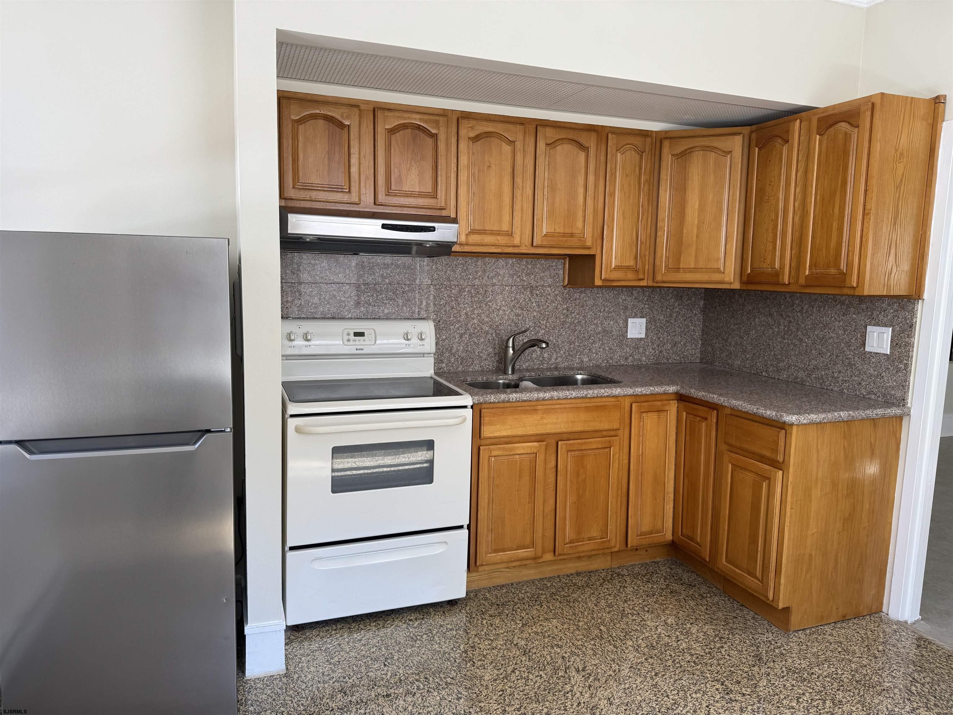 2715 Boardwalk Unit 402 Atlantic City NJ 08401