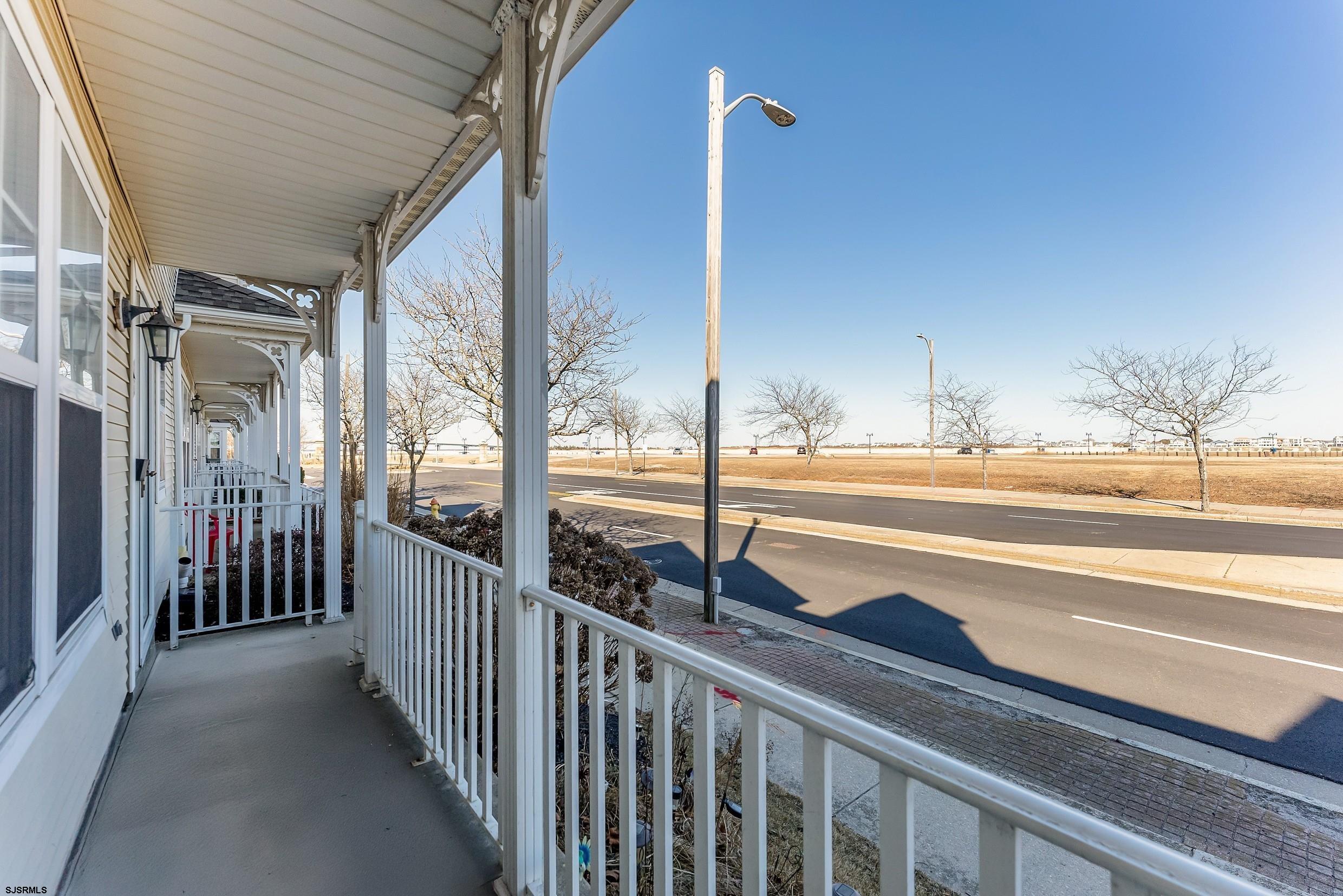 16 Lighthouse Court Atlantic City NJ 08401