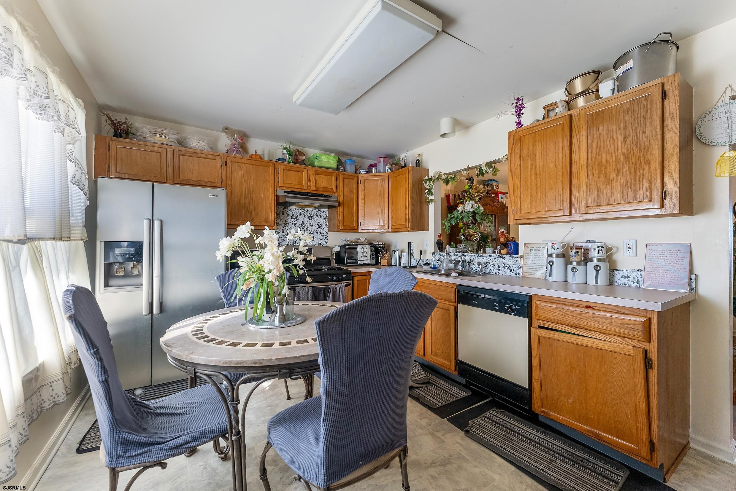 16 Lighthouse Court Atlantic City NJ 08401