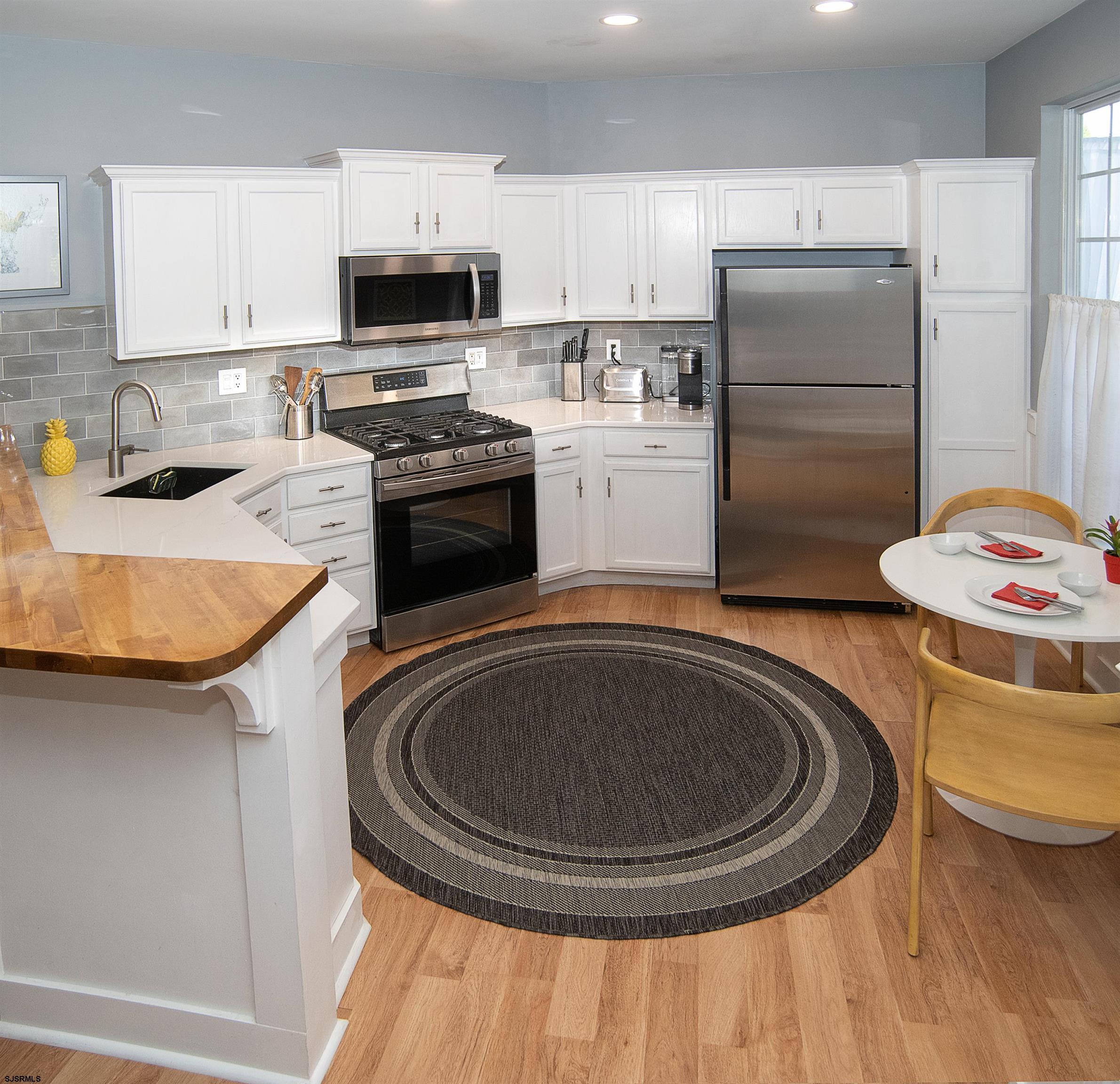 75 E Woodland Avenue Absecon NJ 08201