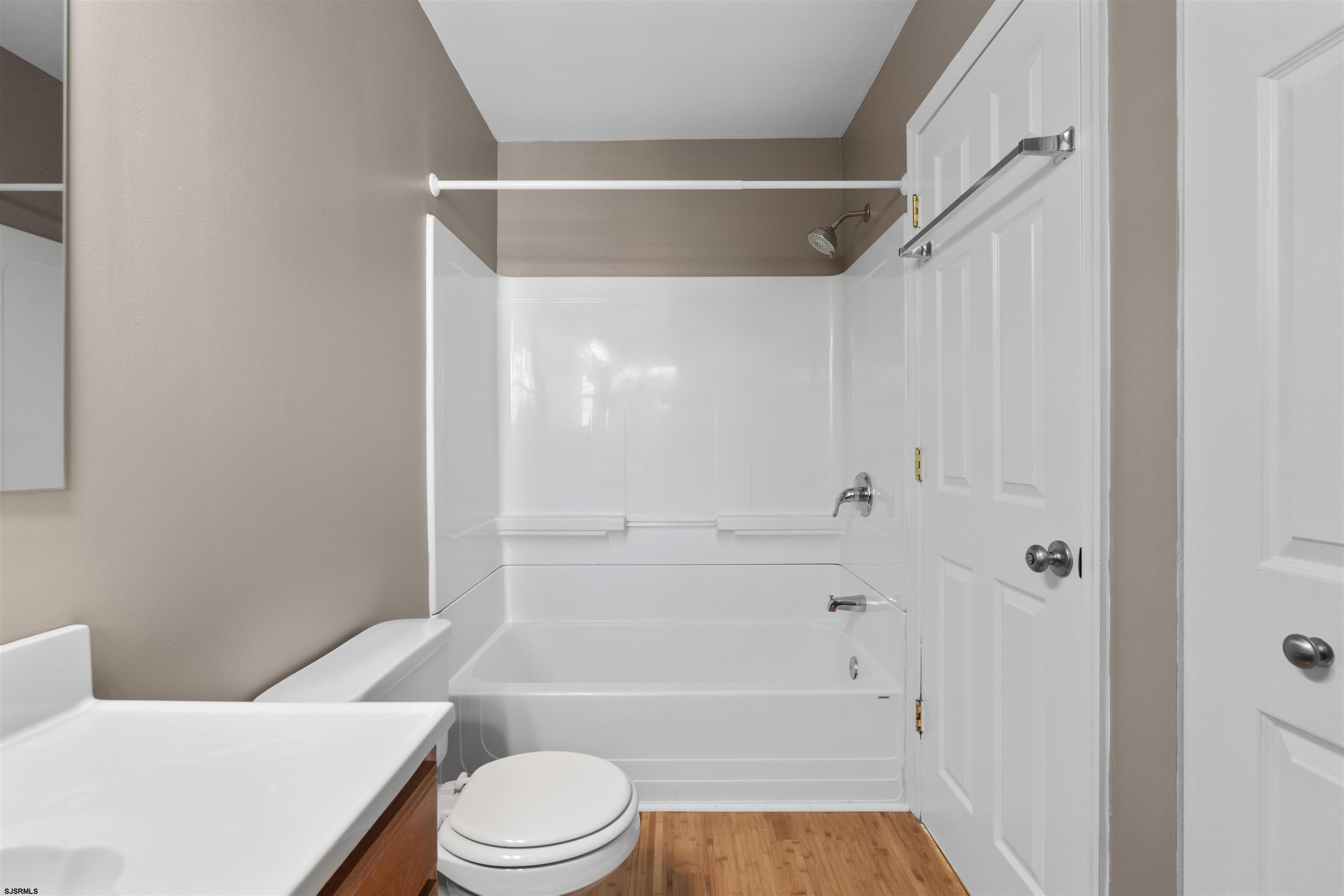 63 Driftwood Court Smithville NJ 08205