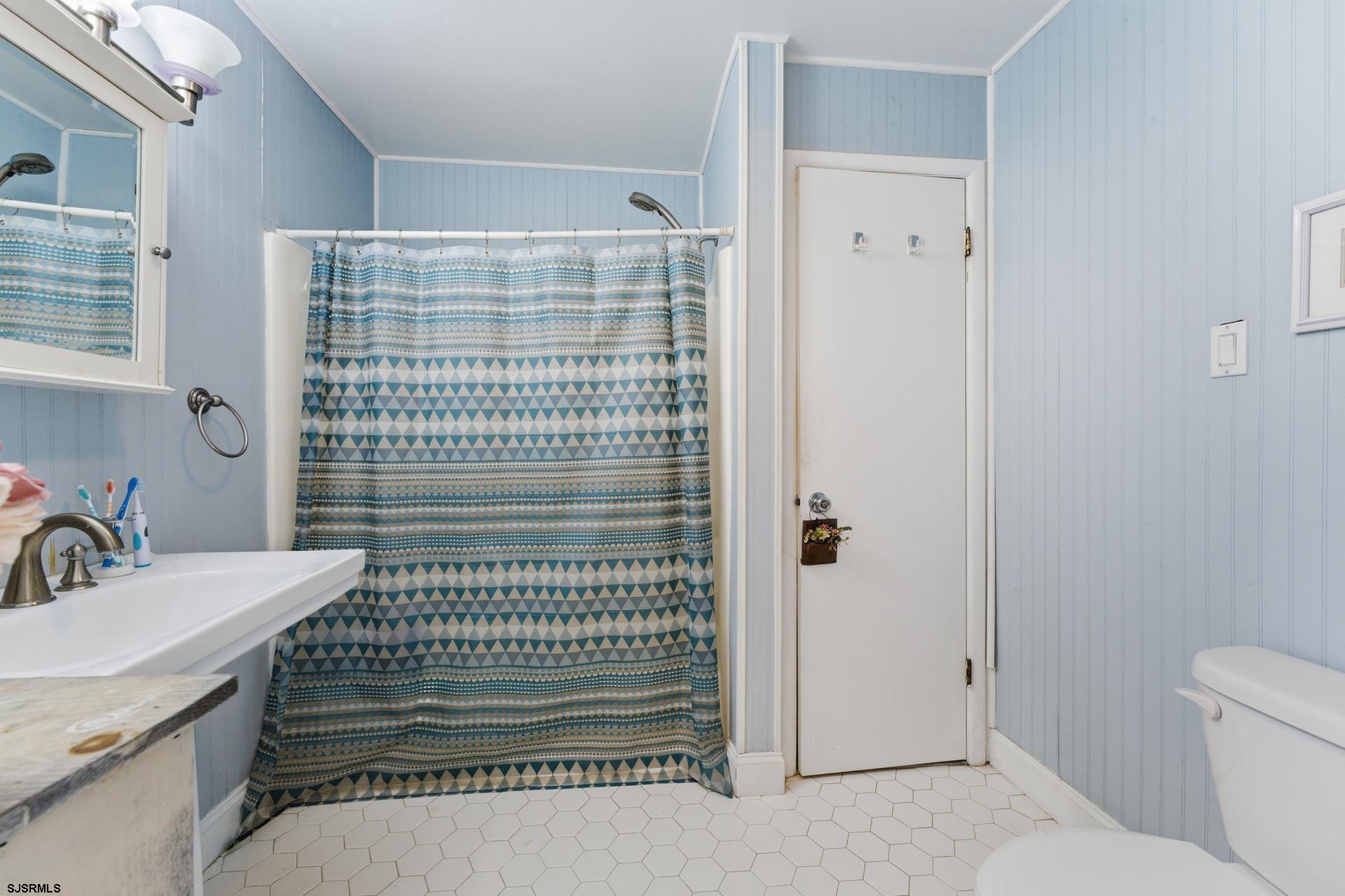 121 London Court Egg Harbor Township NJ 08234
