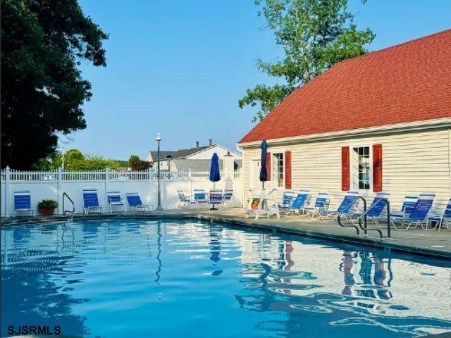 121 London Court Egg Harbor Township NJ 08234