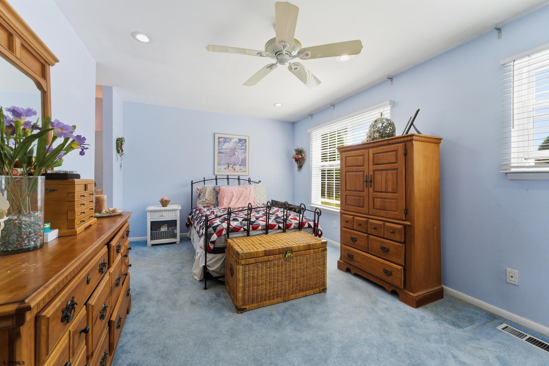 121 London Court Egg Harbor Township NJ 08234