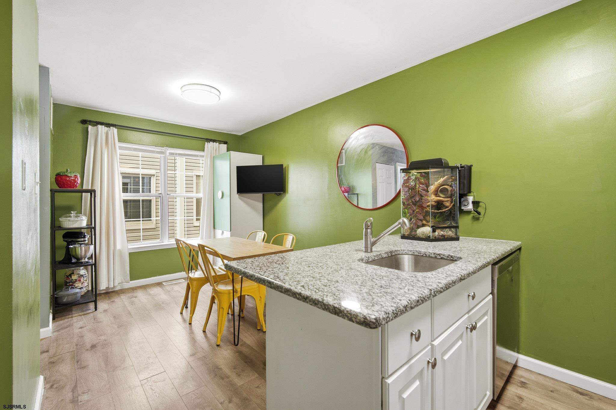 4946 Deer Run Hamilton Township NJ 08330