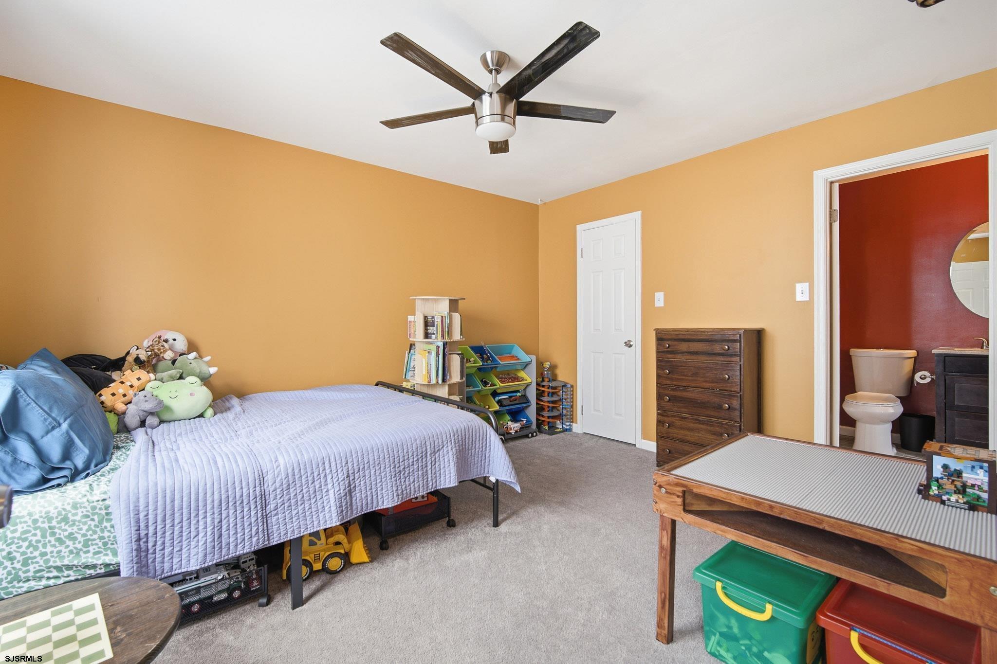 4946 Deer Run Hamilton Township NJ 08330