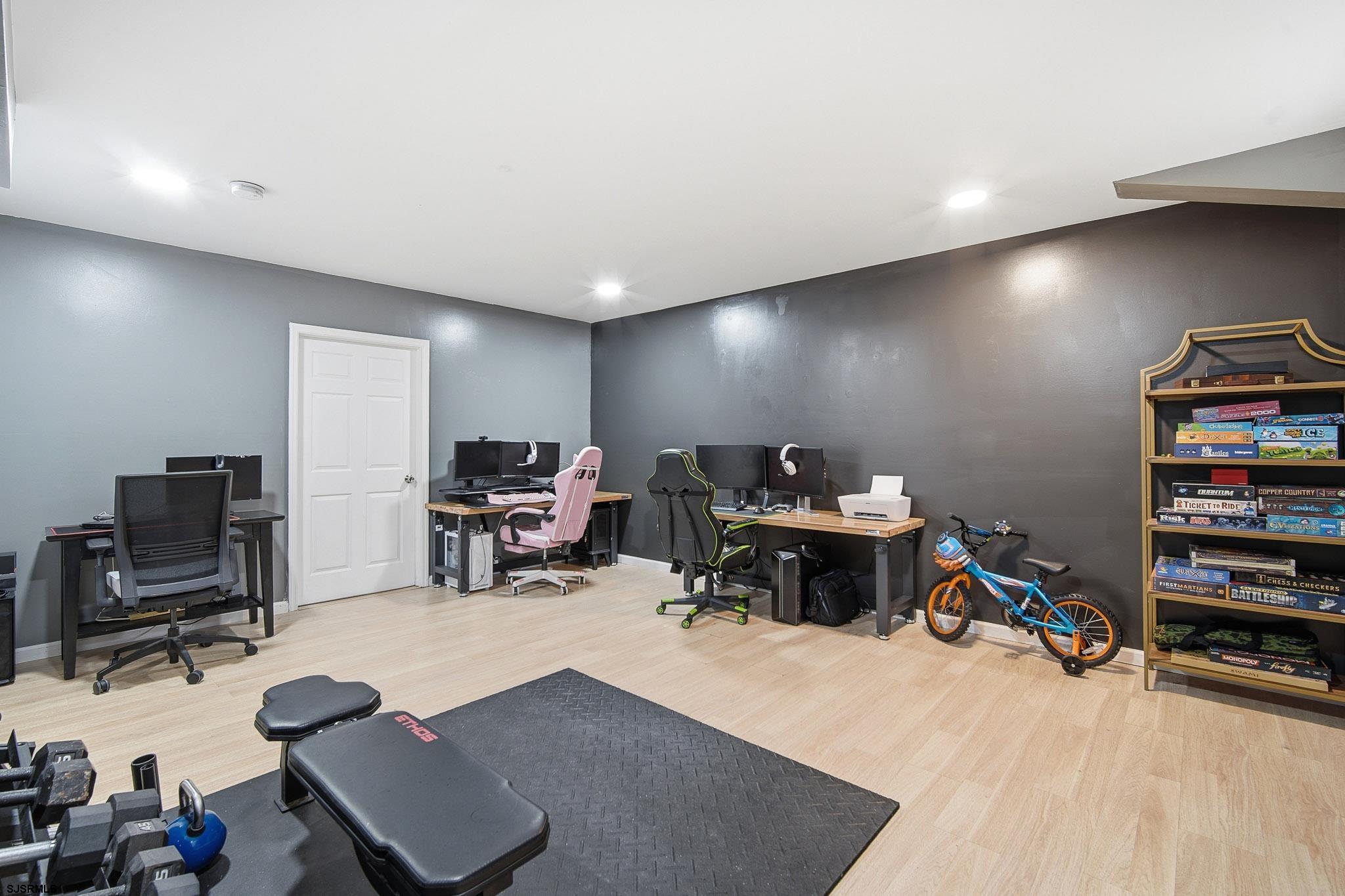4946 Deer Run Hamilton Township NJ 08330