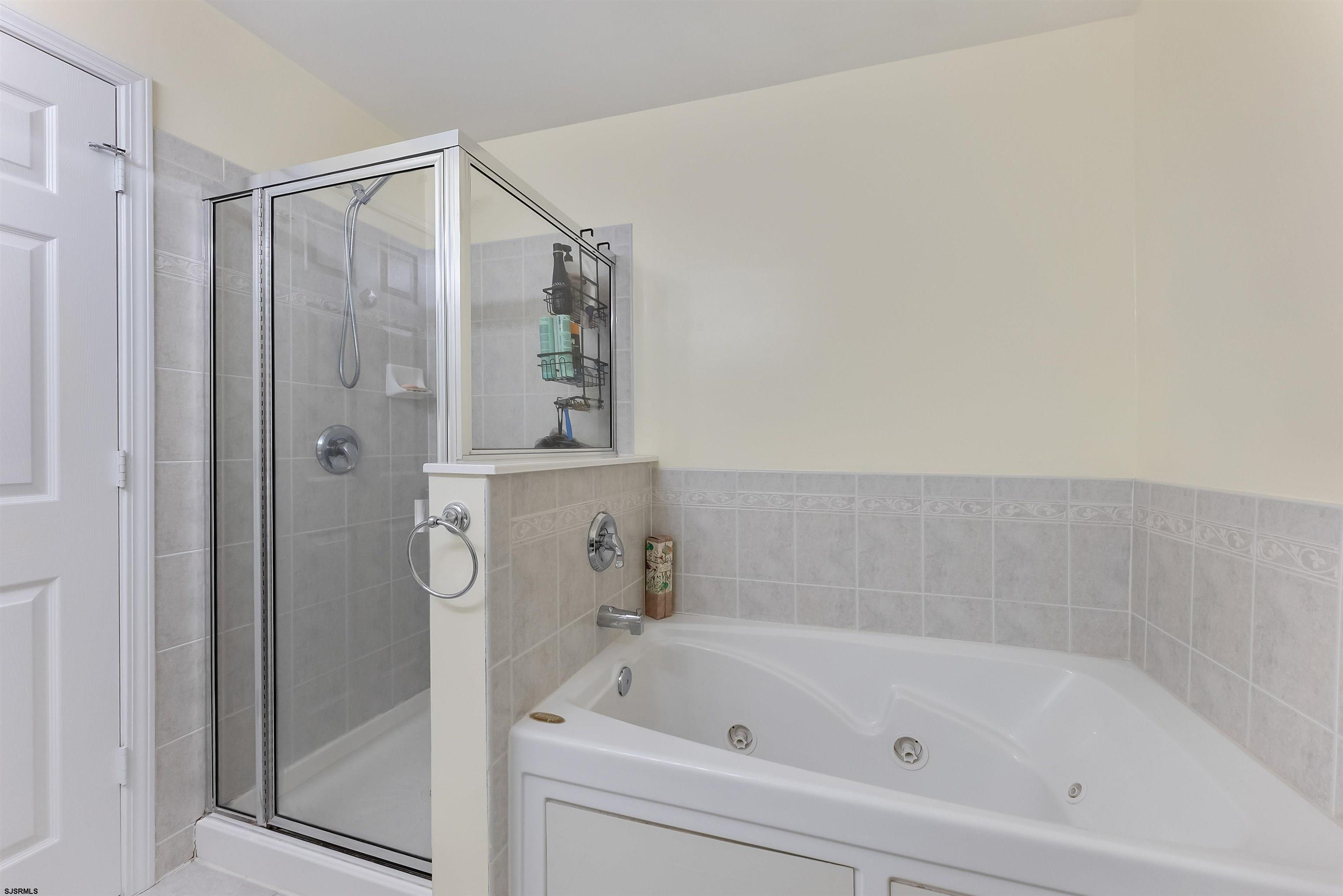3 Bayside Drive Somers Point NJ 08244