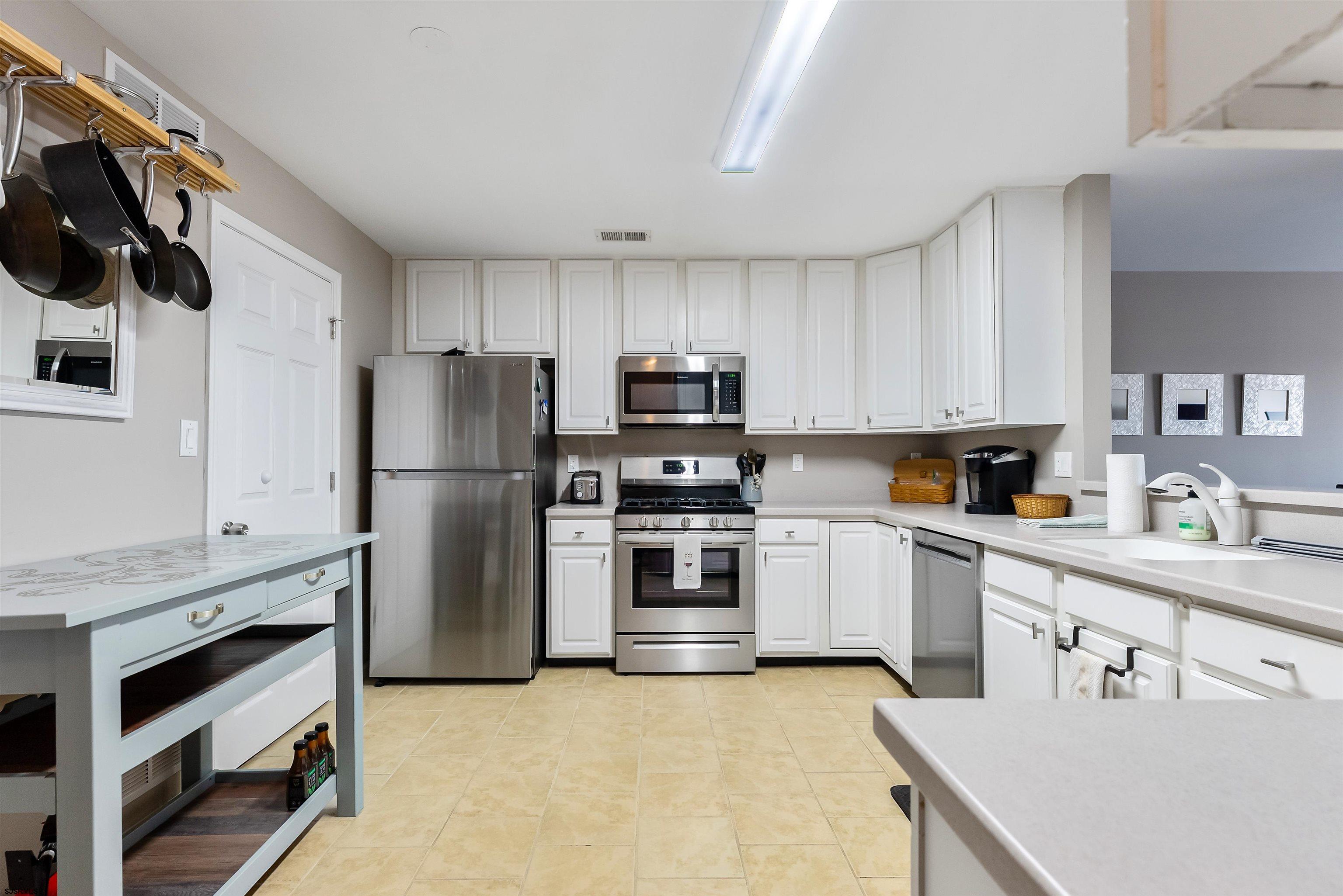3 Bayside Drive Somers Point NJ 08244