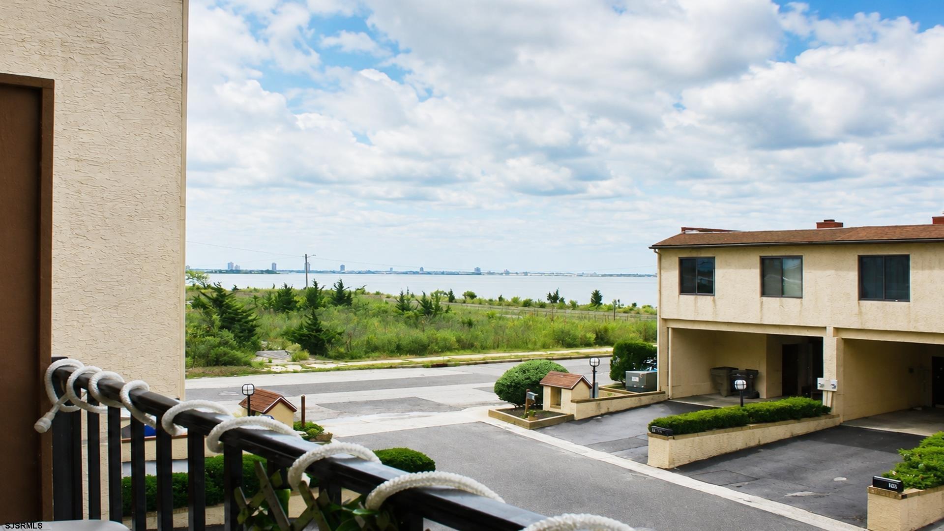 18 Empire Drive Egg Harbor Township NJ 08232