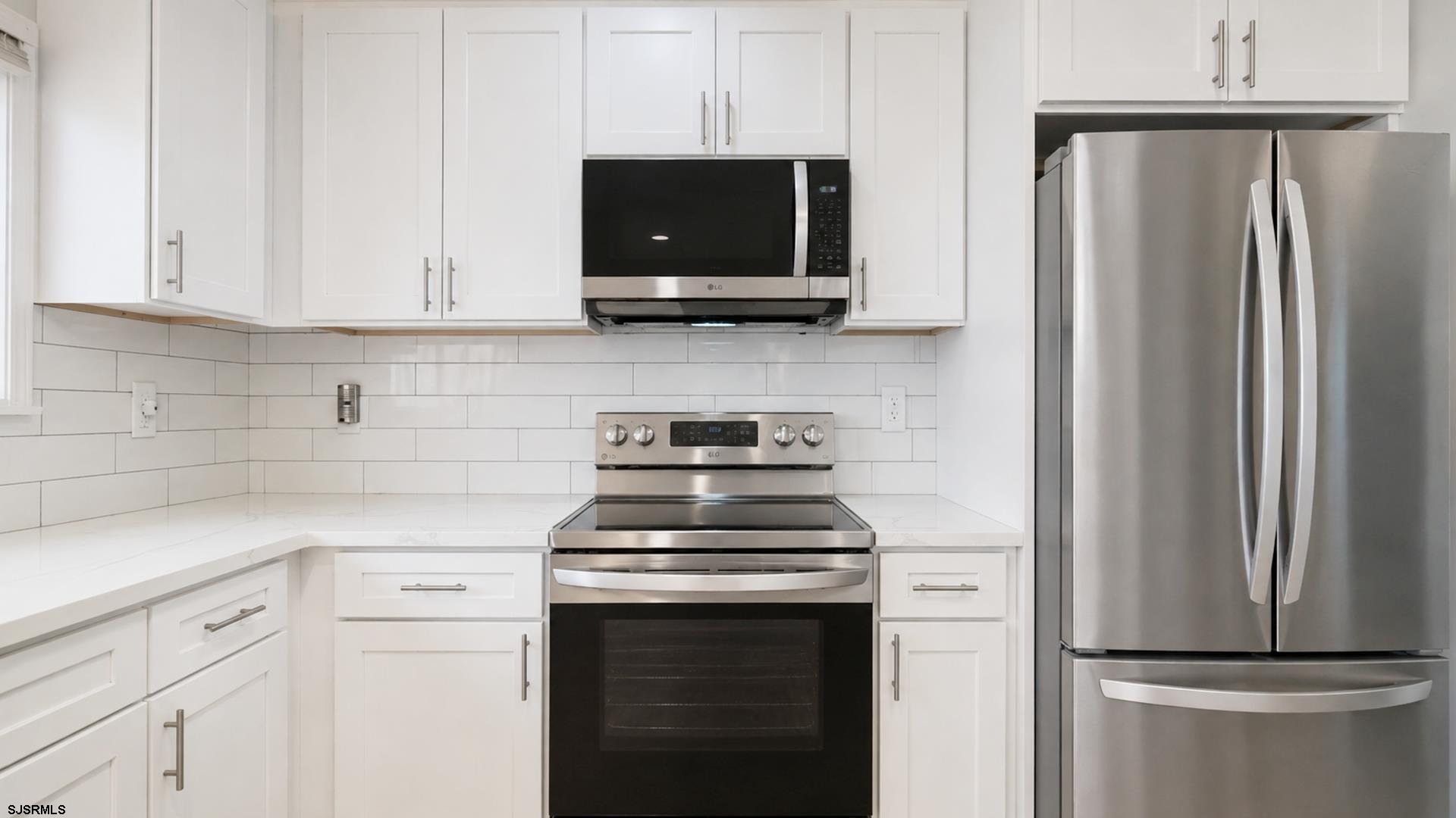 18 Empire Drive Egg Harbor Township NJ 08232