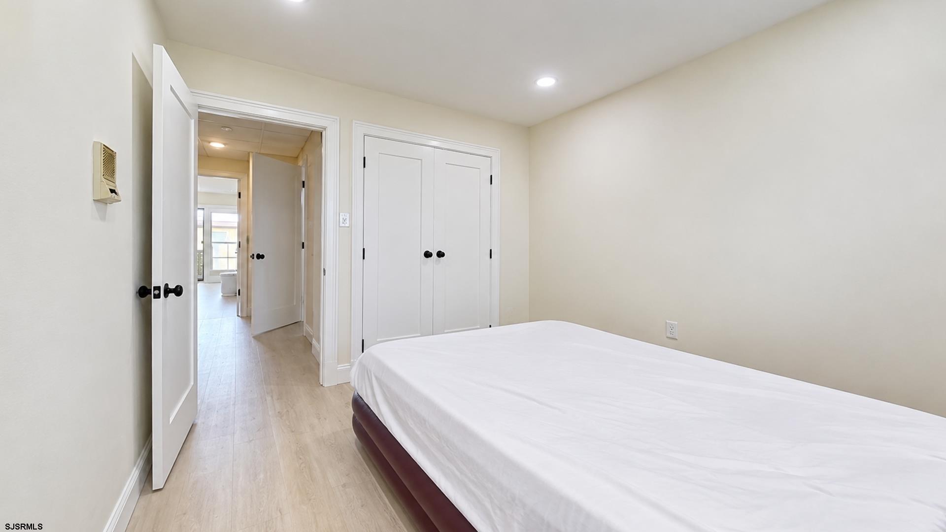 18 Empire Drive Egg Harbor Township NJ 08232
