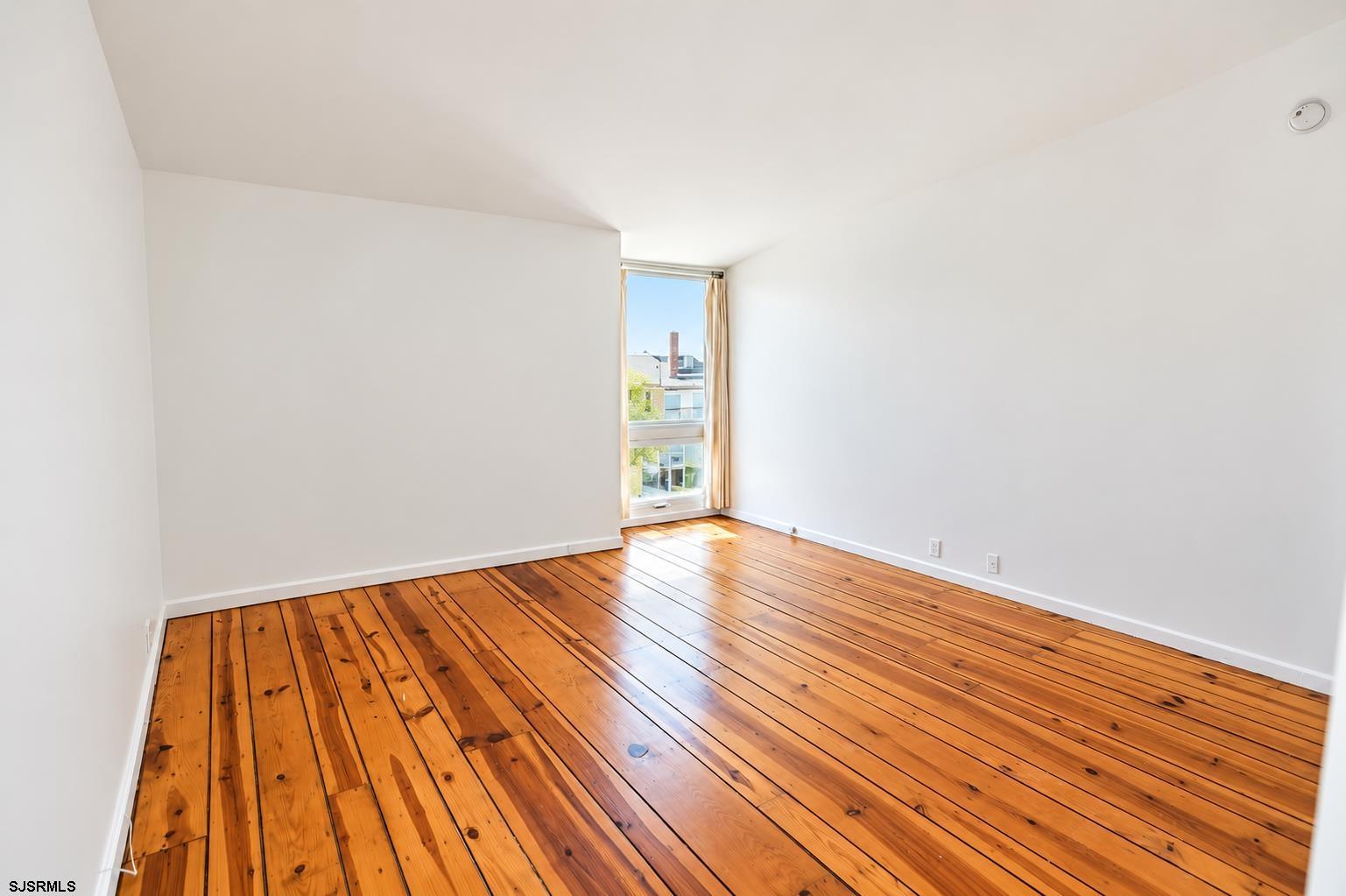 151 N Annapolis Avenue Atlantic City NJ 08401
