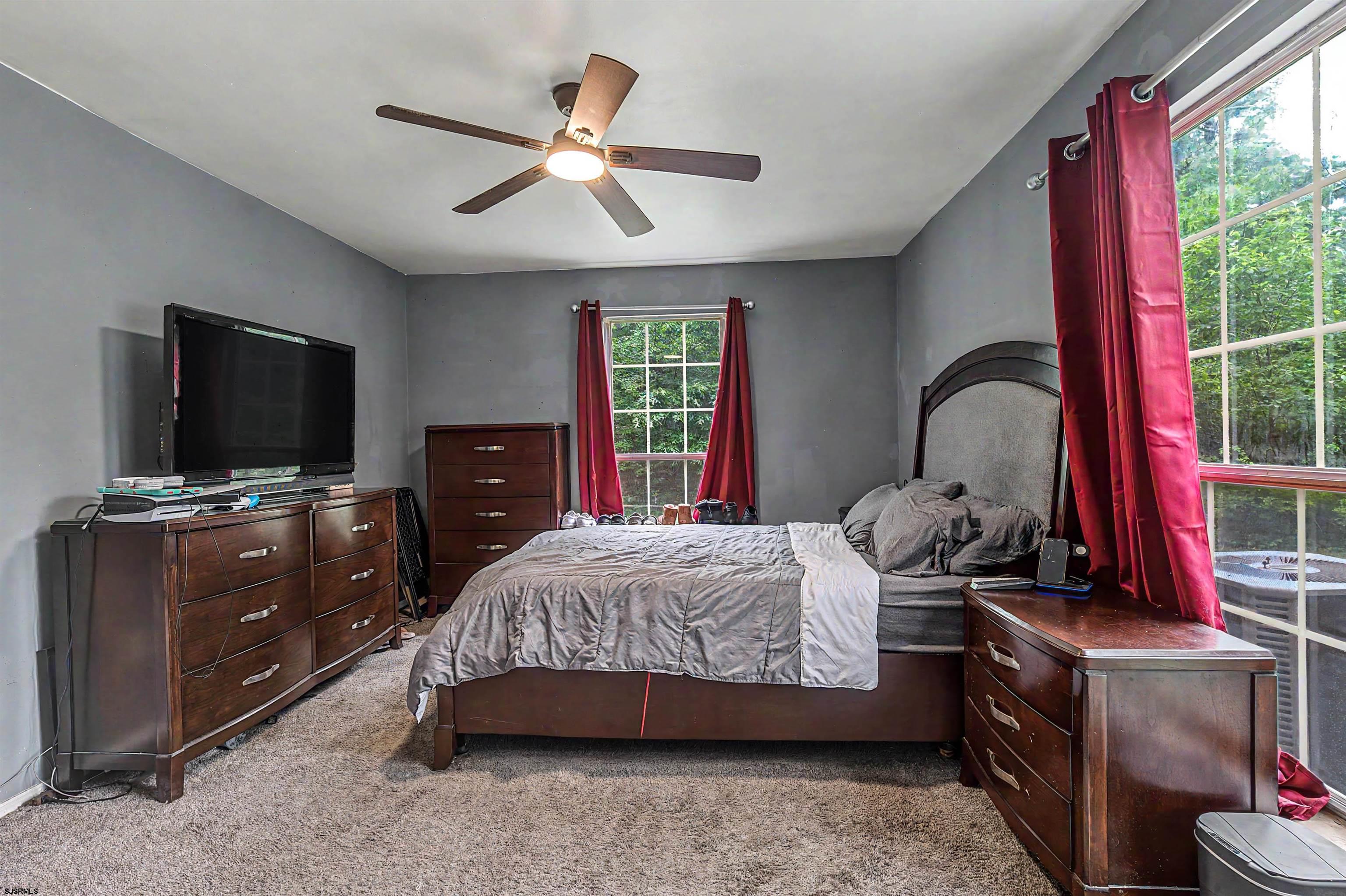130 Iroquois Drive Galloway Township NJ 08205