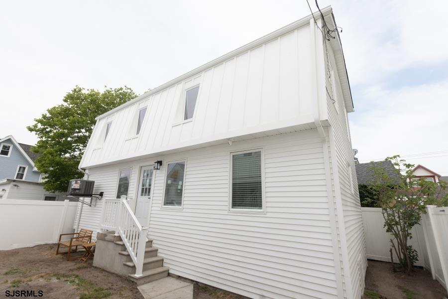 215 E Leaming Avenue Wildwood NJ 08260