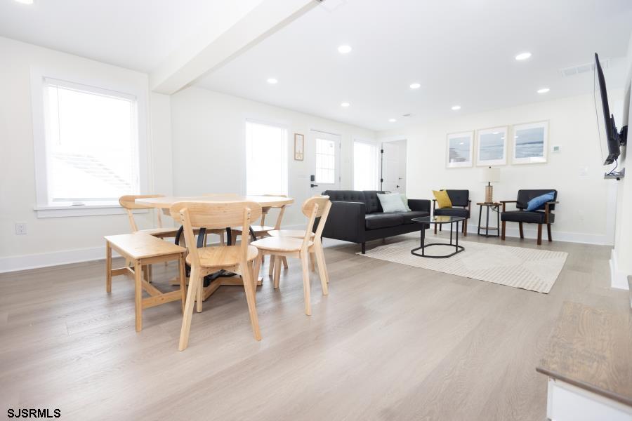 215 E Leaming Avenue Wildwood NJ 08260