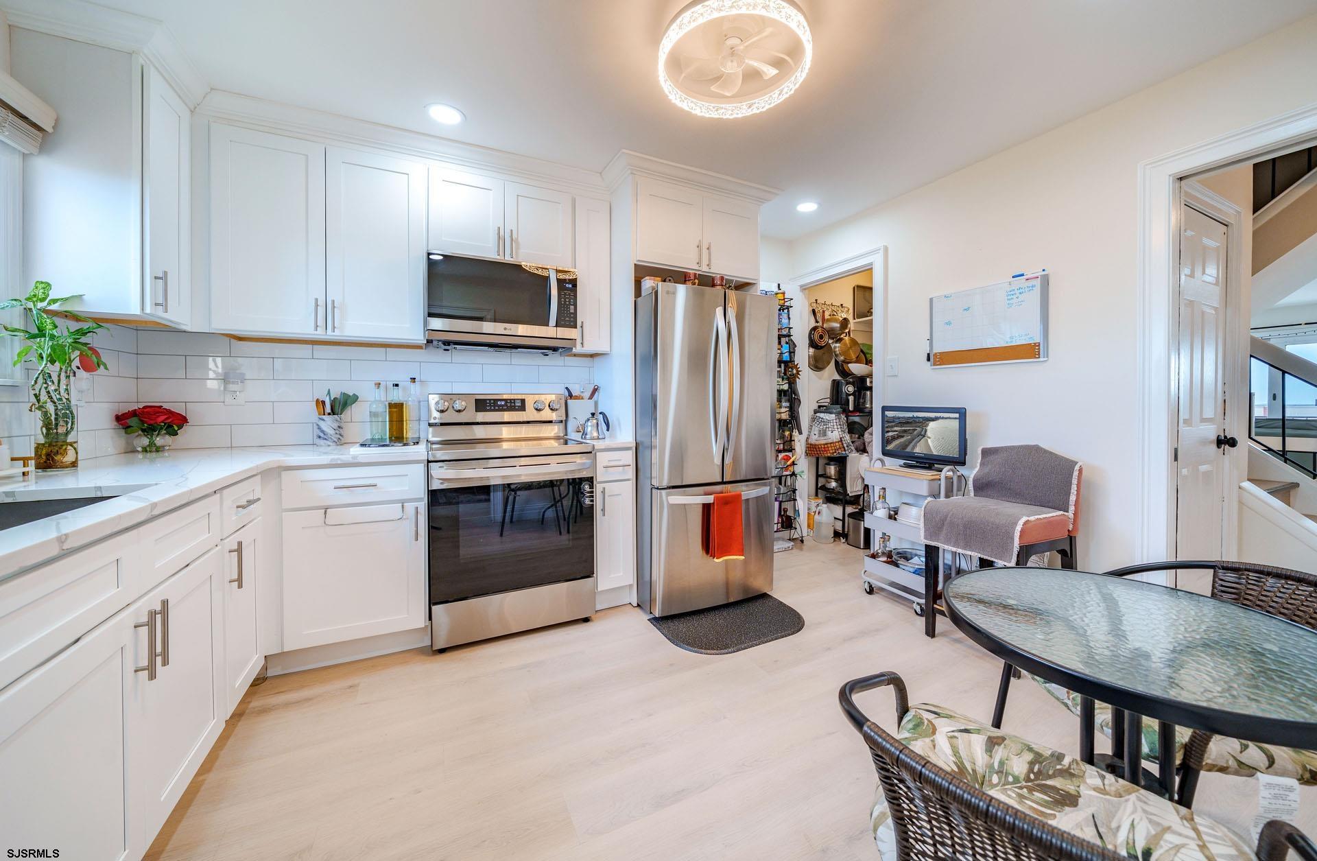 18 Empire Drive Egg Harbor Township NJ 08232