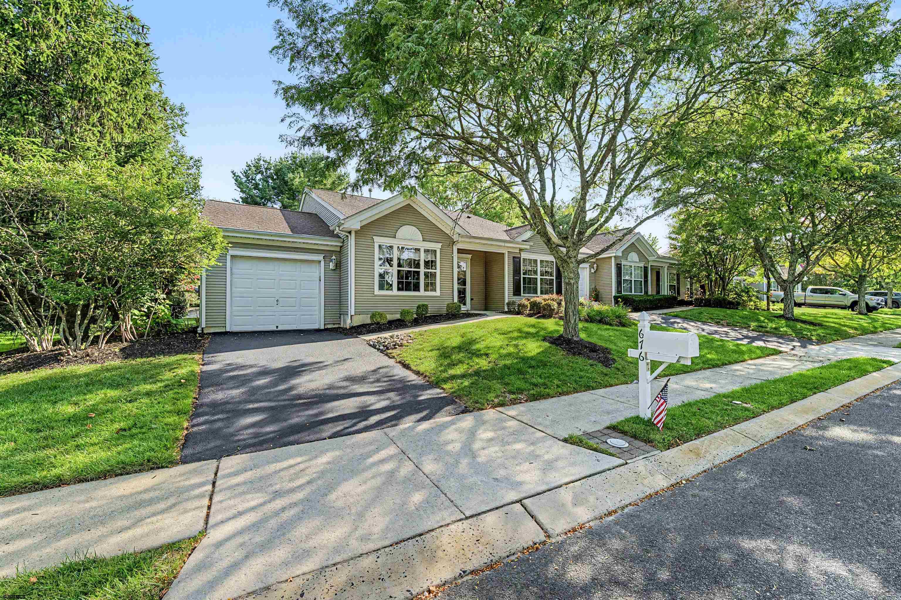 676 E Chancery Lane Galloway Township NJ 08205