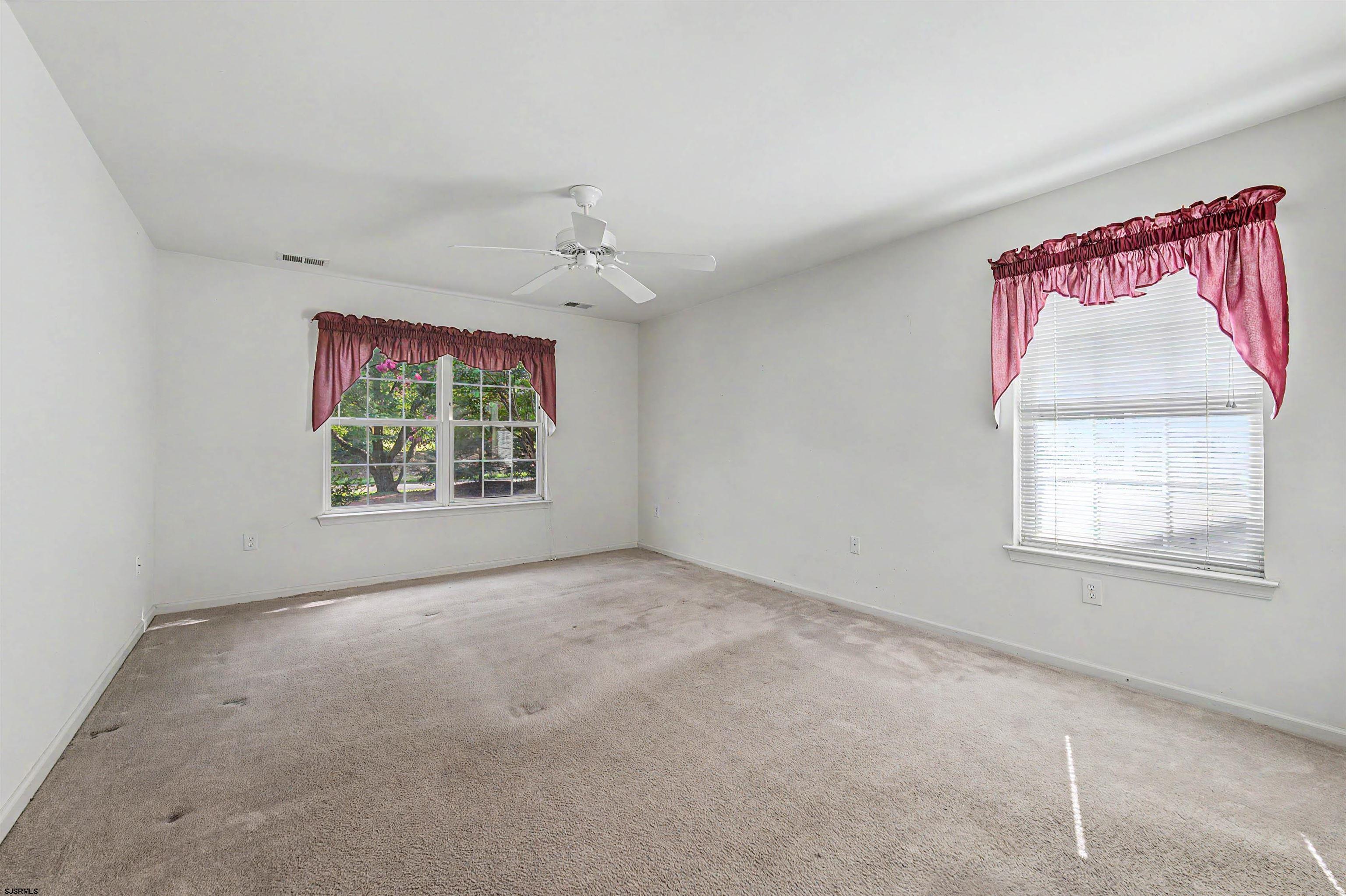 676 E Chancery Lane Galloway Township NJ 08205