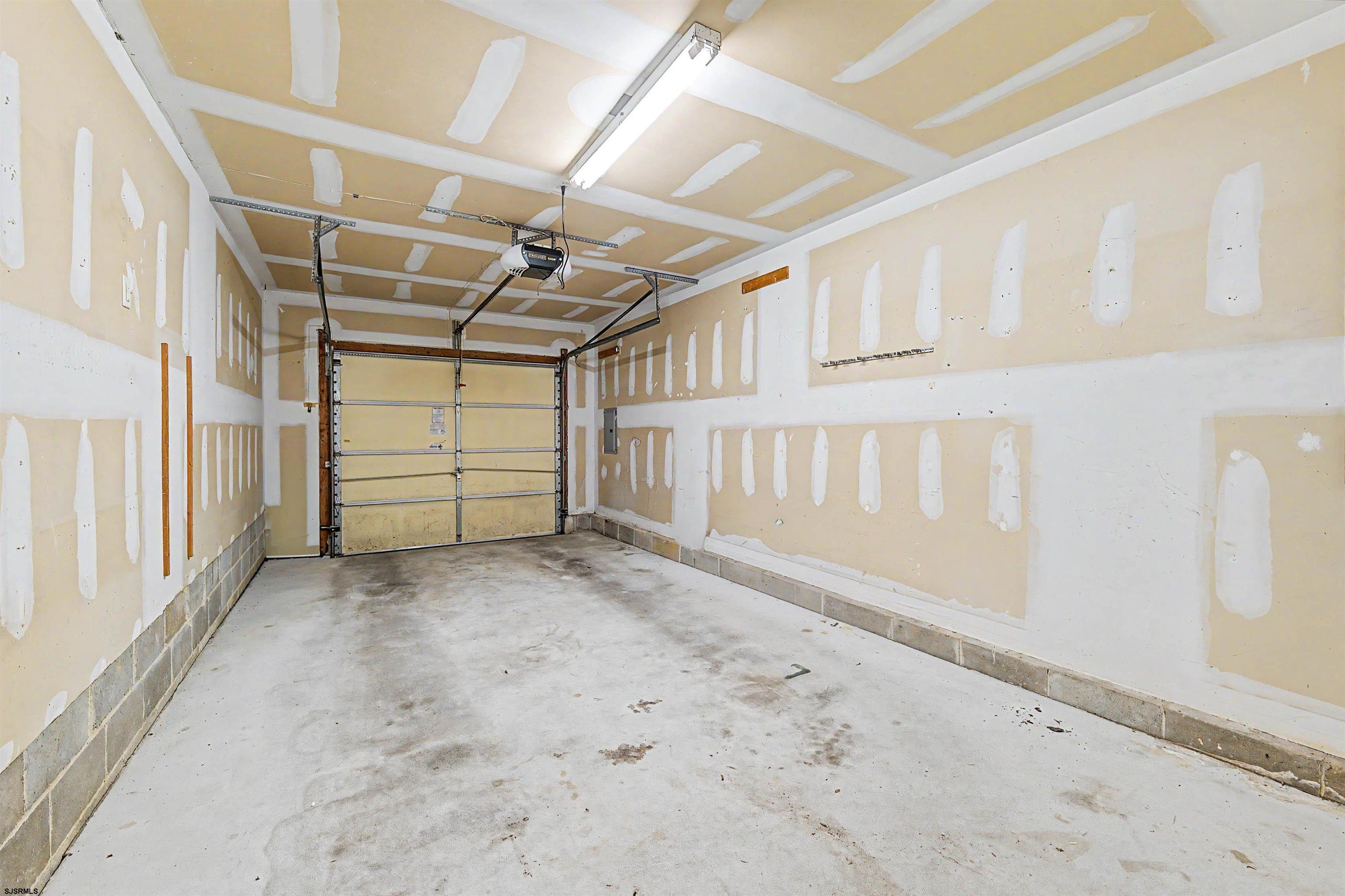 676 E Chancery Lane Galloway Township NJ 08205