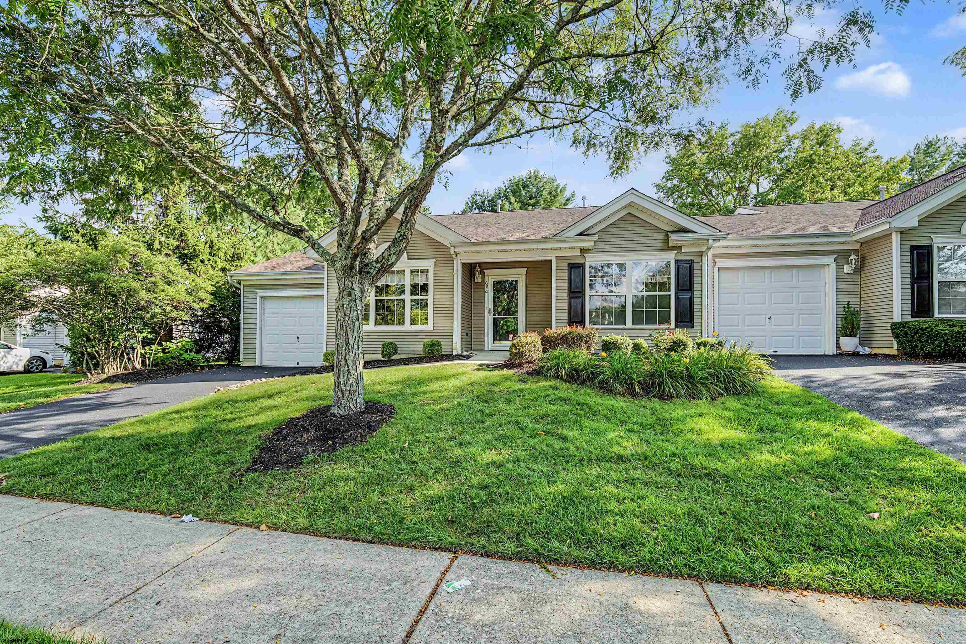 676 E Chancery Lane Galloway Township NJ 08205