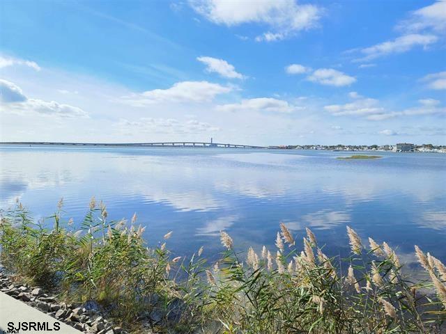 8 Neptune Drive Somers Point NJ 08244