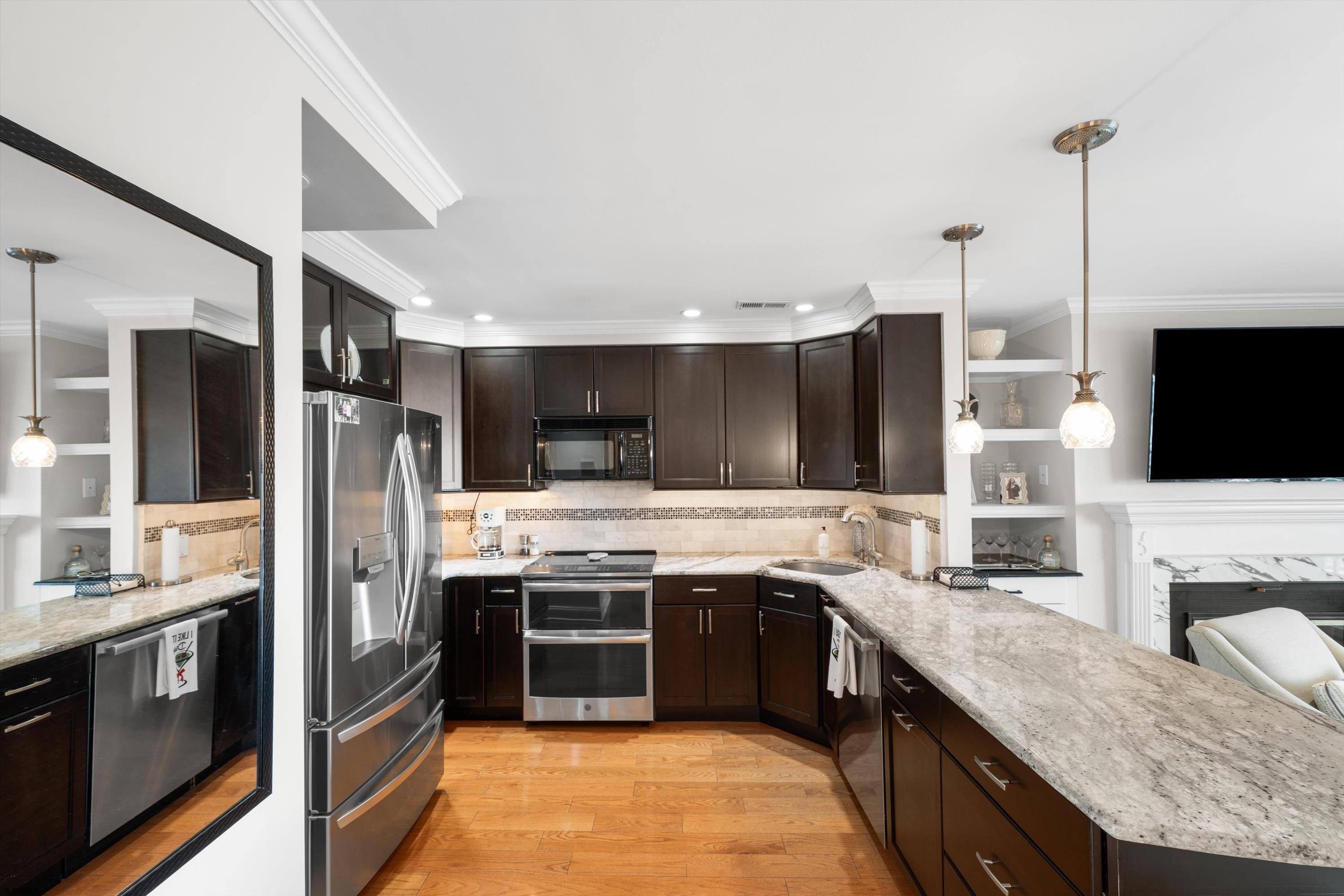 206 Harbour Cove Somers Point NJ 08244