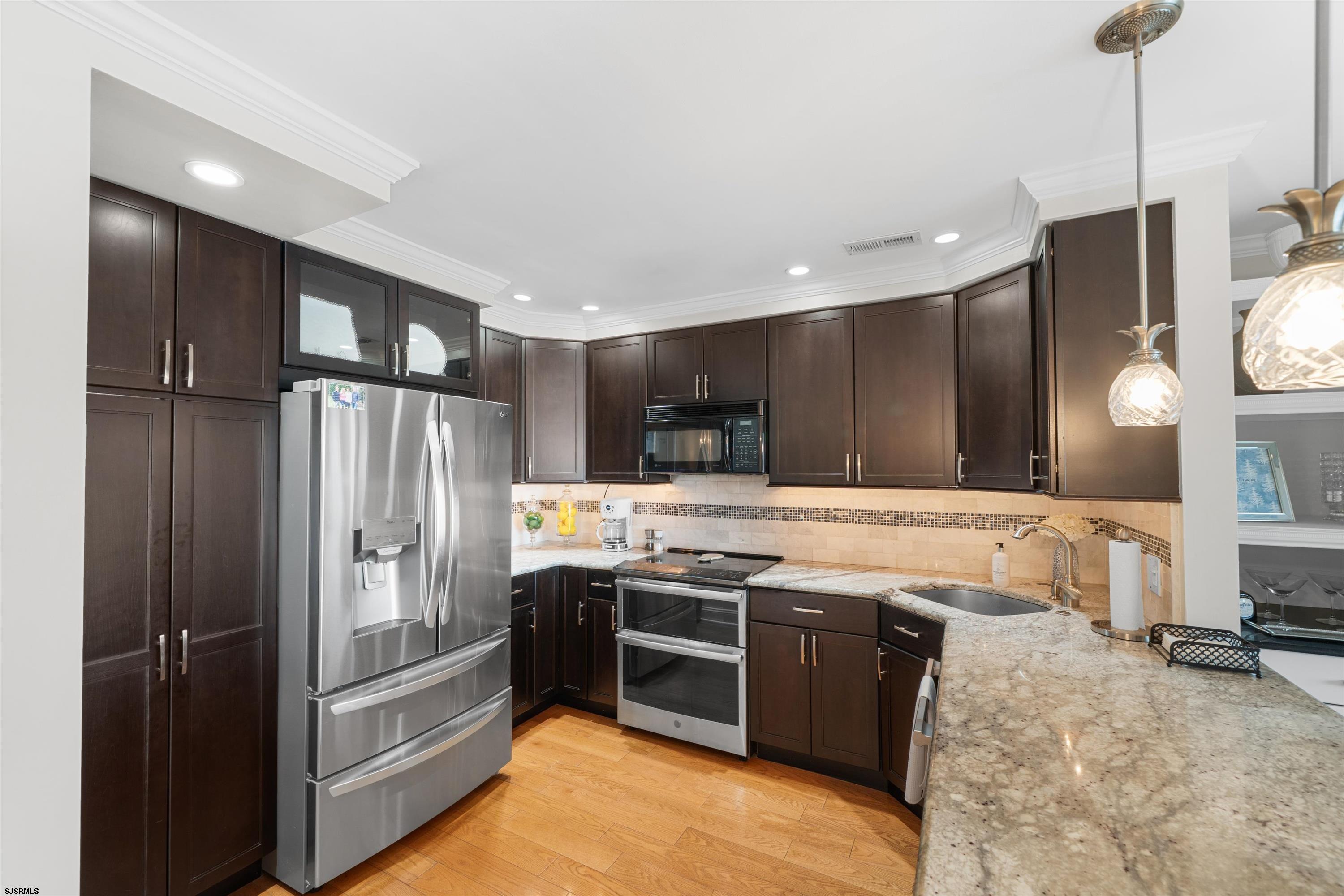 206 Harbour Cove Somers Point NJ 08244