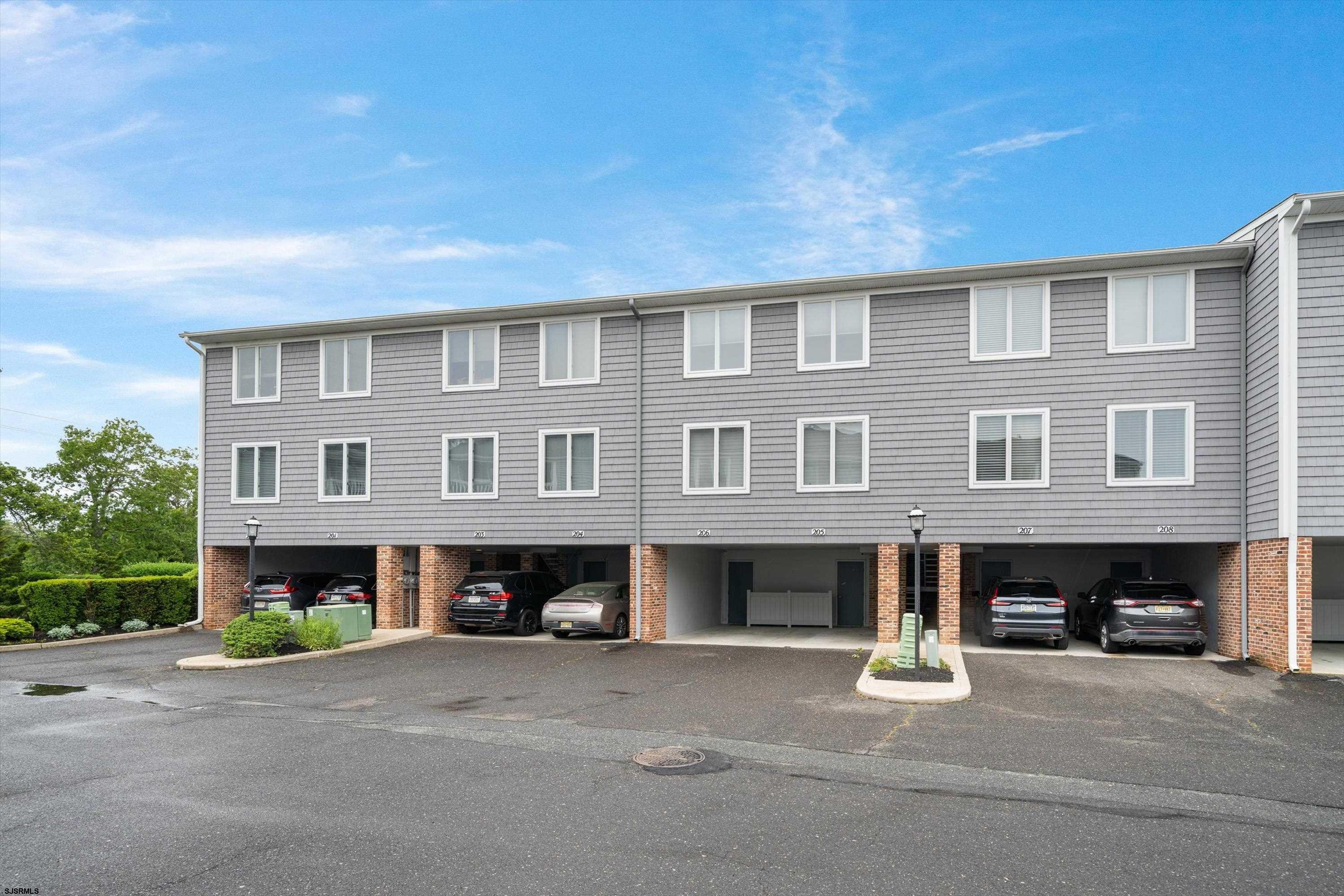 206 Harbour Cove Somers Point NJ 08244
