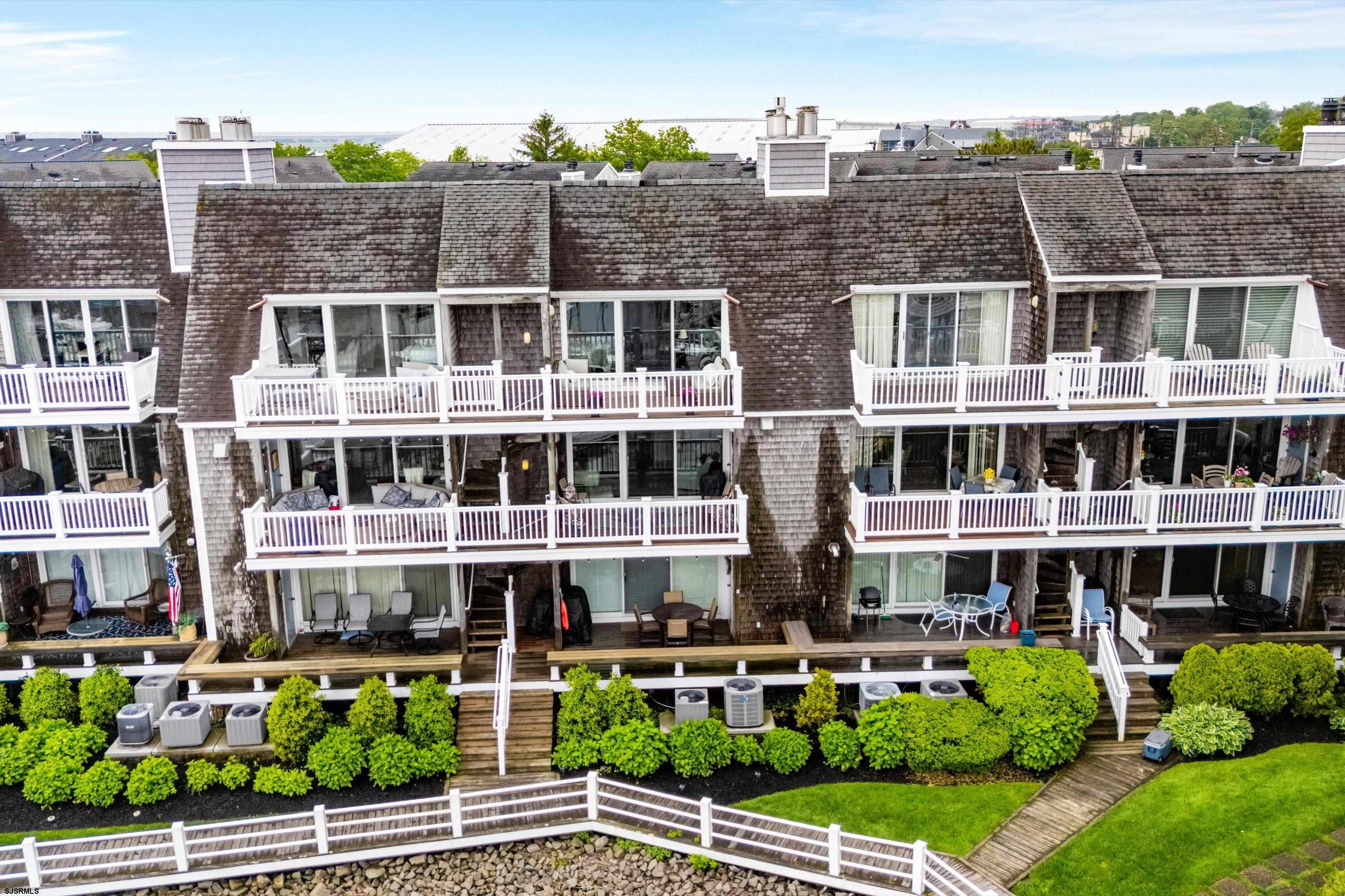 206 Harbour Cove Somers Point NJ 08244