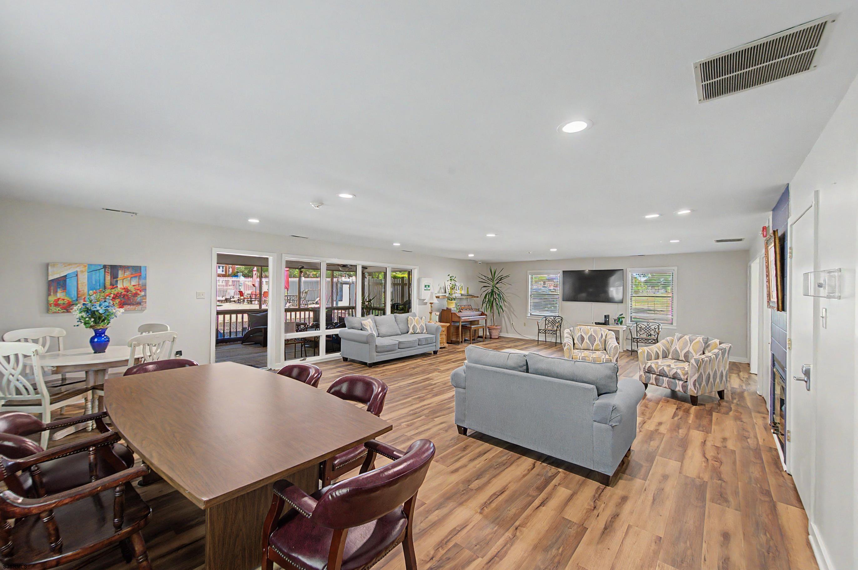 1105 Dolphin Avenue Northfield NJ 08225
