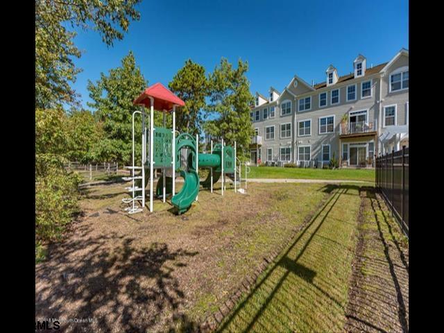 31 Farrah Stafford Township NJ 08050