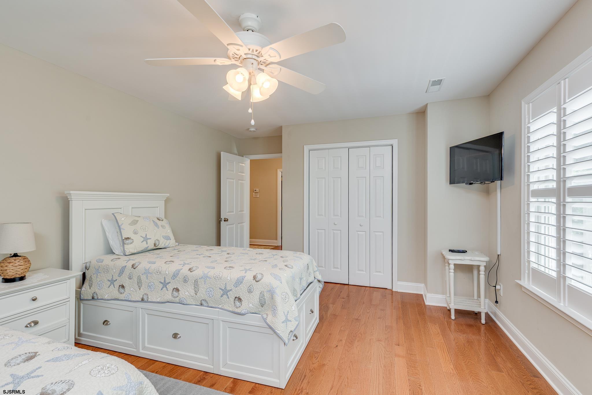717 Broadway West Cape May NJ 08204