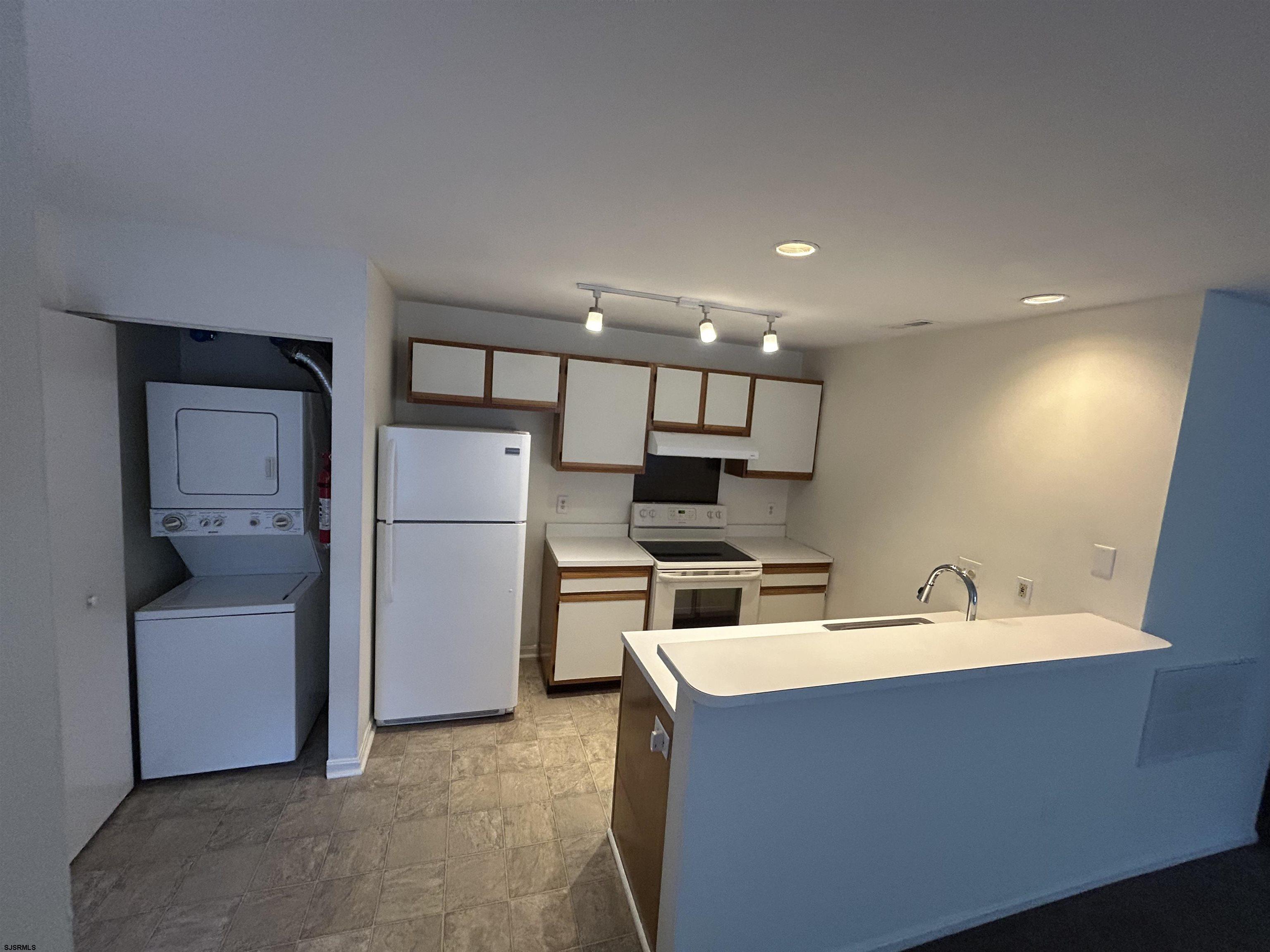 187 Meadow Ridge Road Smithville NJ 08205